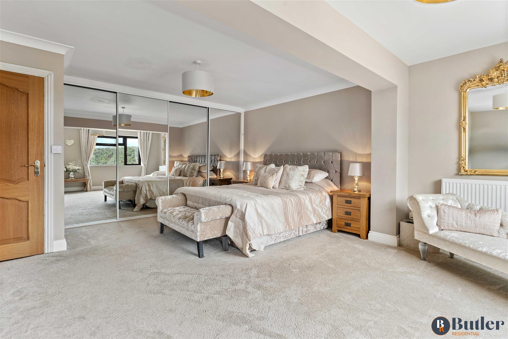 4 bed detached bungalow for sale in Meadow Green End, Landbeach 61