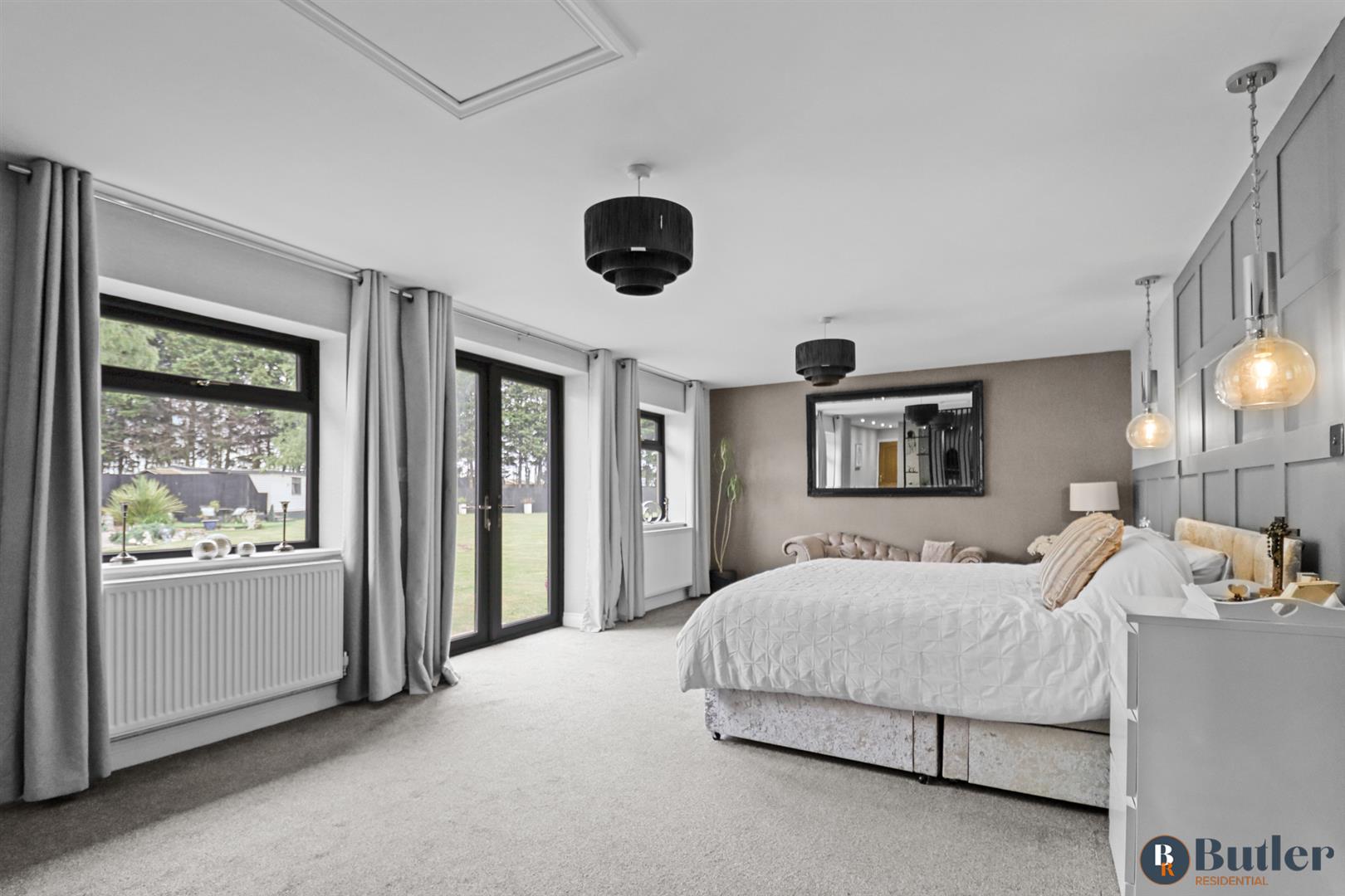 4 bed detached bungalow for sale in Meadow Green End, Landbeach 47