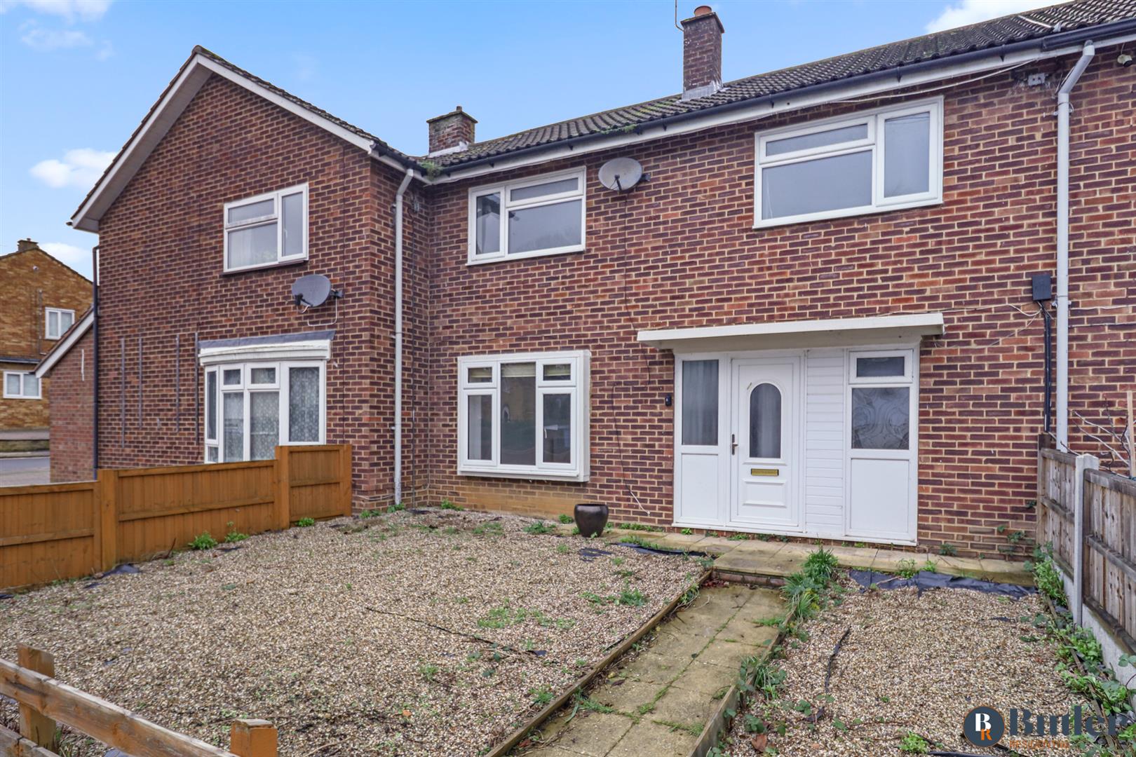 3 bed terraced house for sale in Wychdell, Stevenage  - Property Image 1