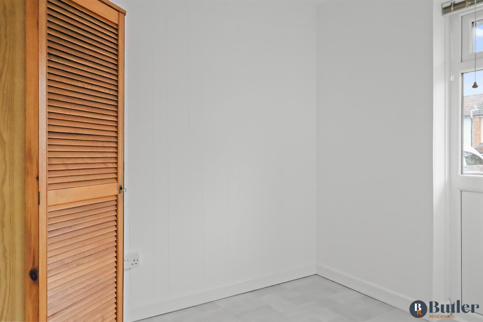 3 bed terraced house for sale in Wychdell, Stevenage 10