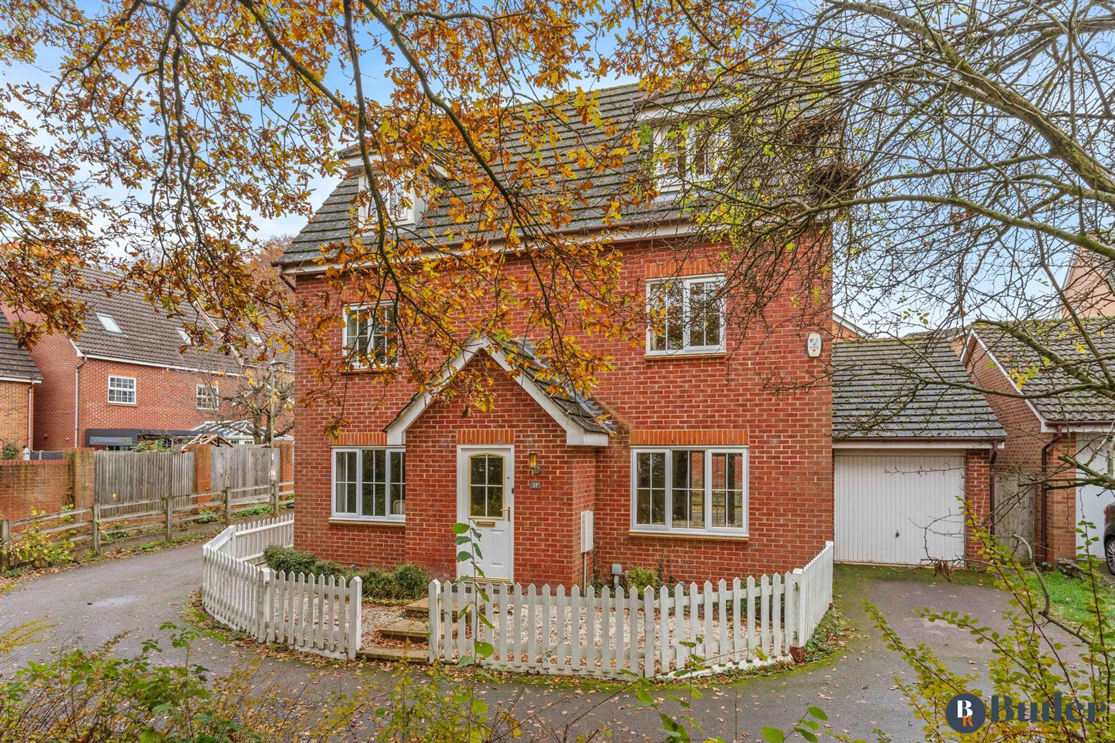 5 bed detached house for sale in Quantock Close, Stevenage  - Property Image 54