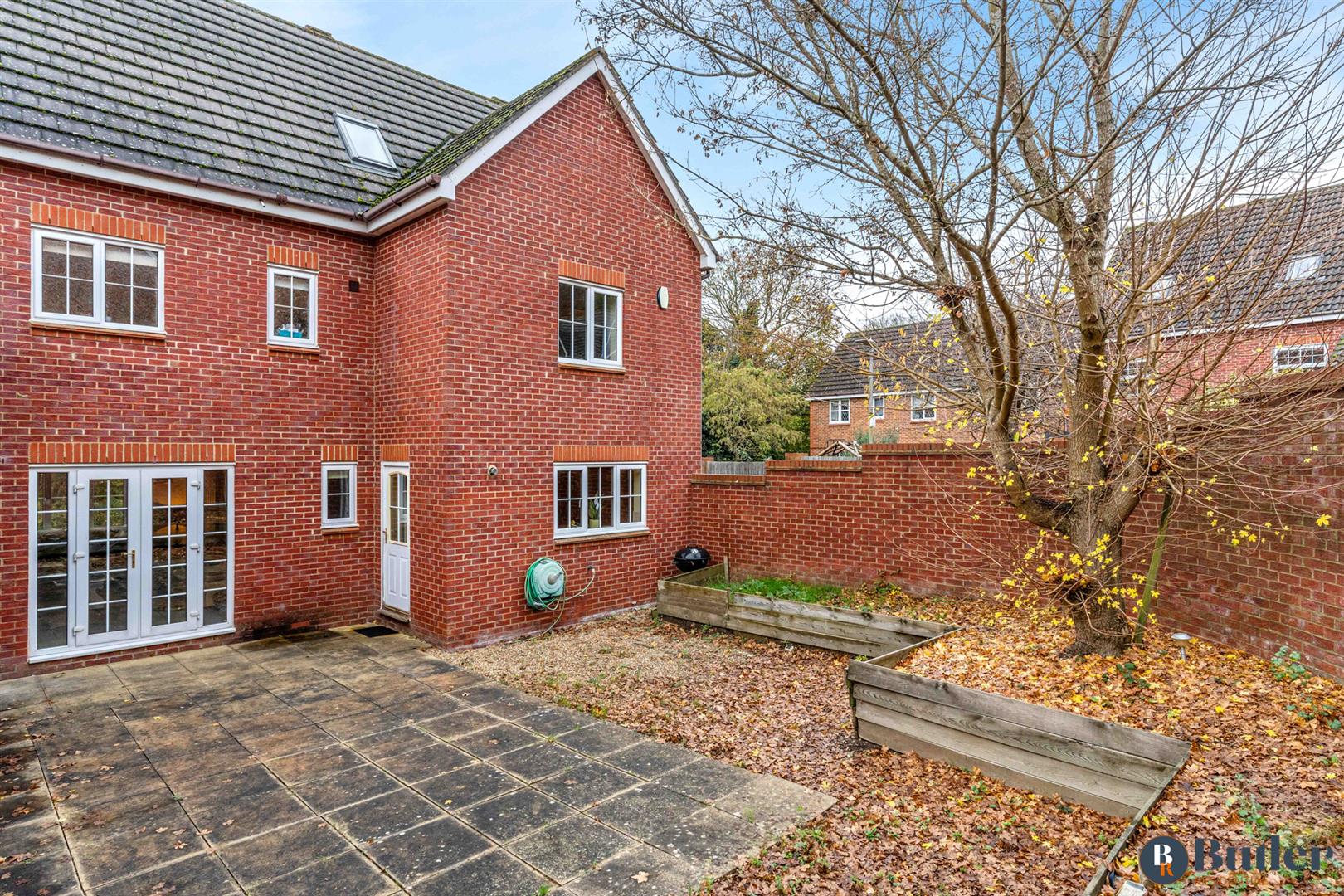 5 bed detached house for sale in Quantock Close, Stevenage  - Property Image 43