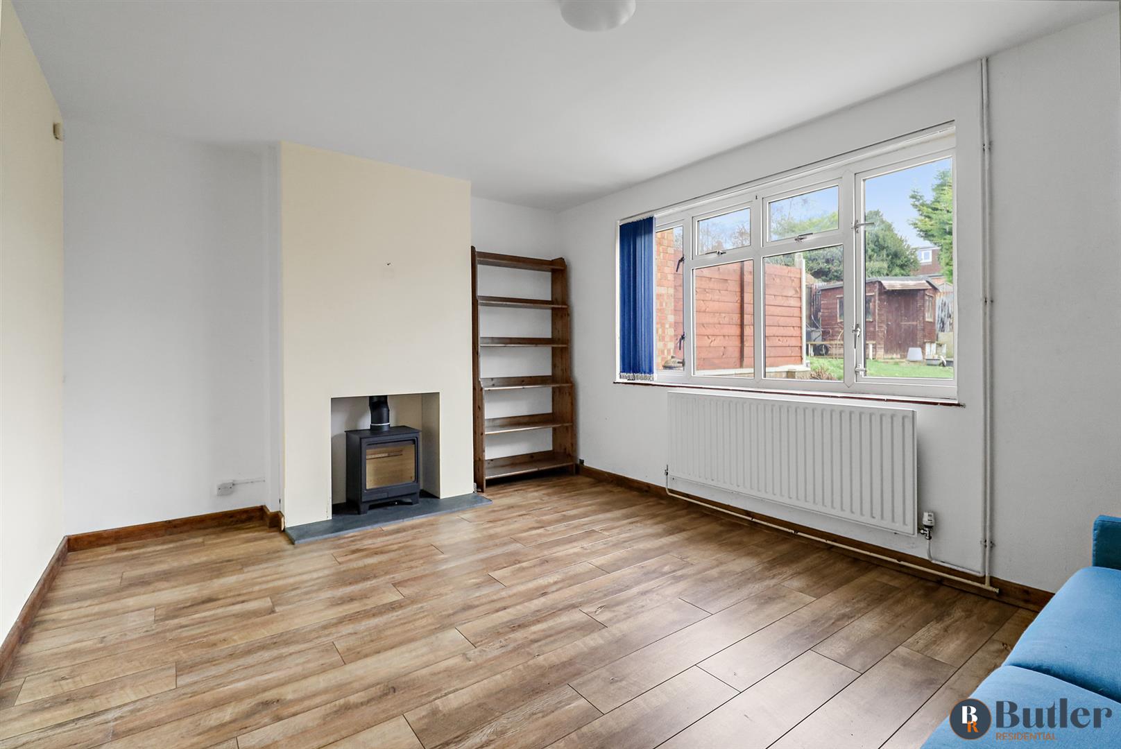 4 bed terraced house for sale in East Close, Hitchin  - Property Image 2