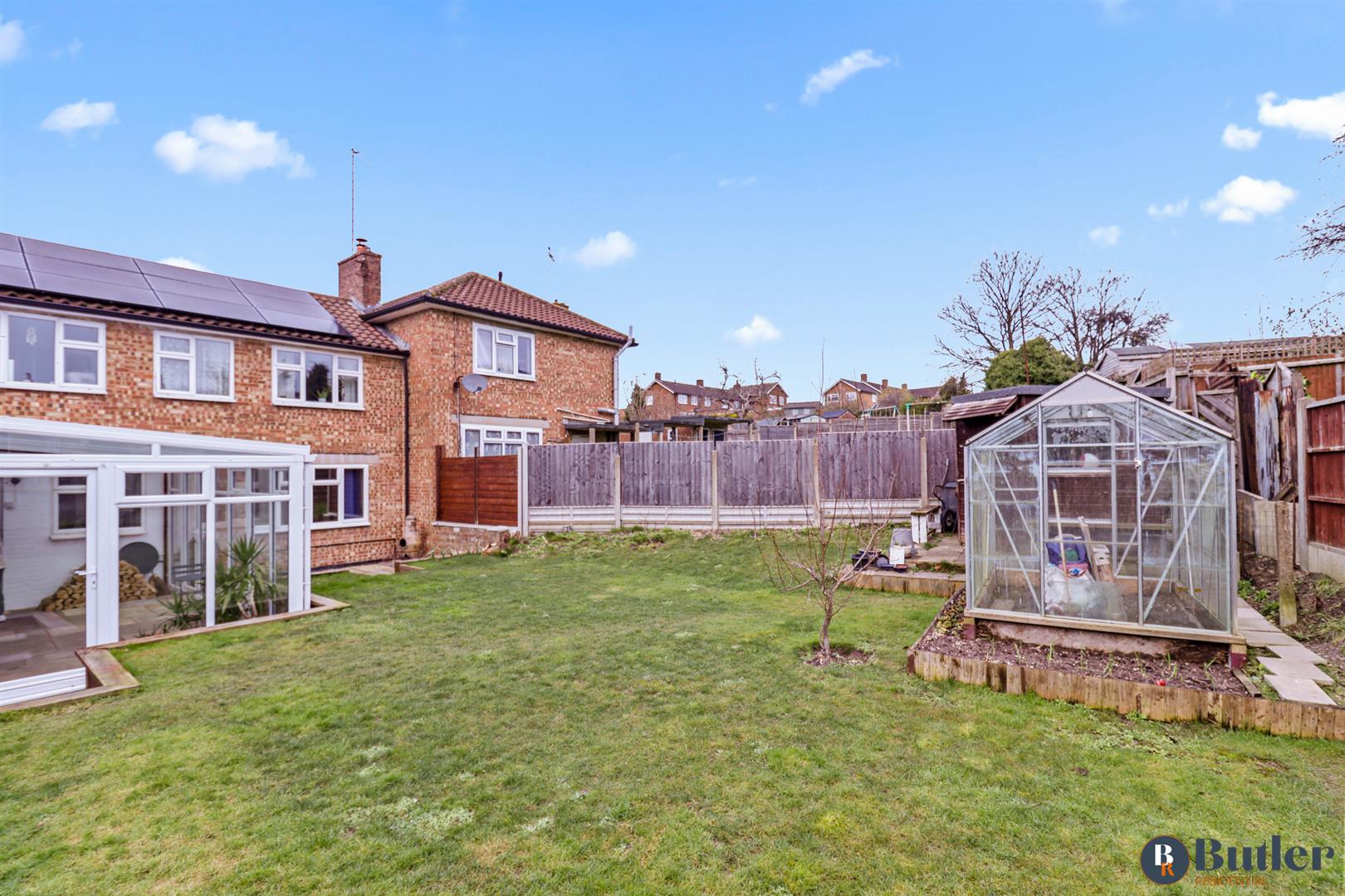 4 bed terraced house for sale in East Close, Hitchin  - Property Image 23