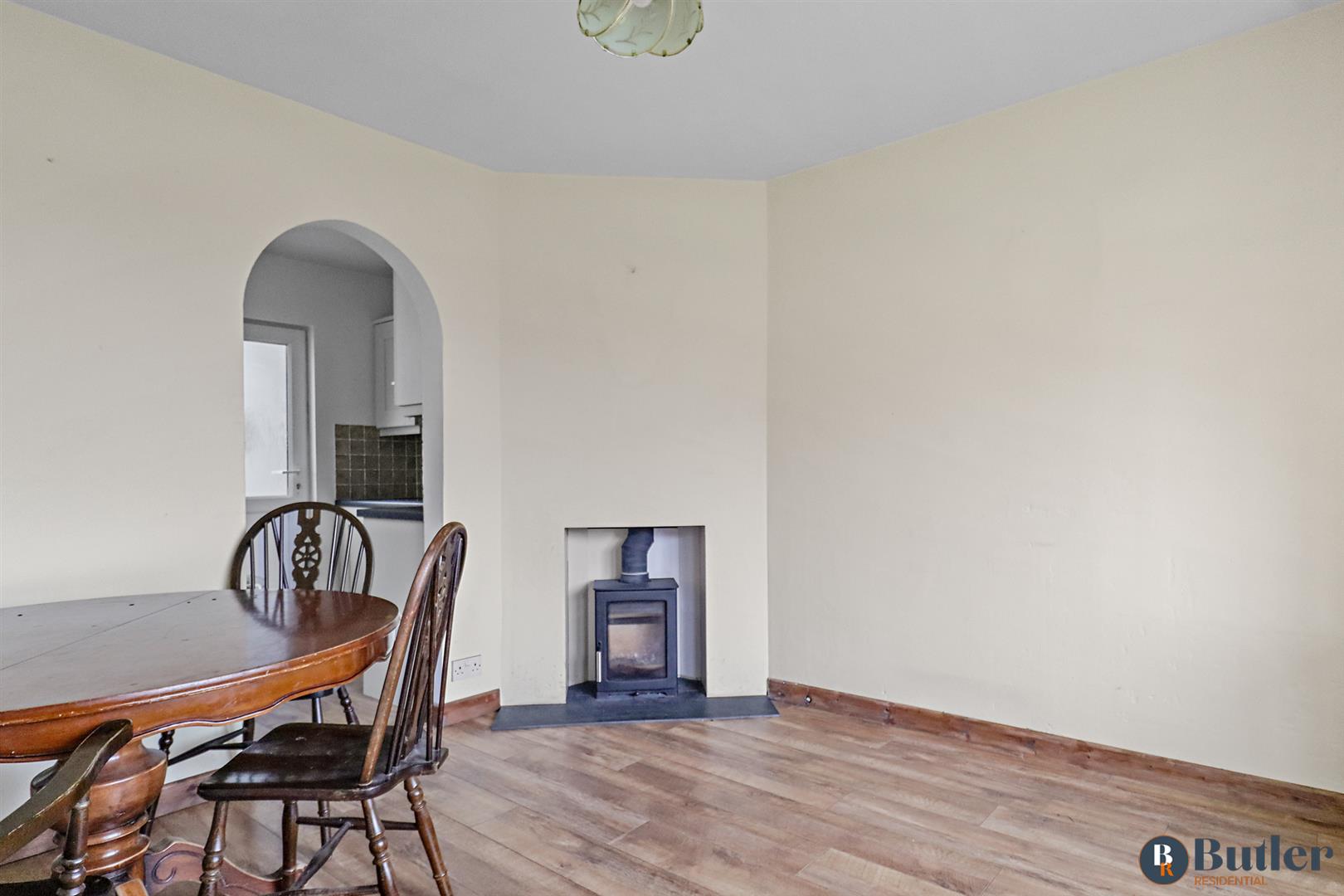 4 bed terraced house for sale in Highover Way, Hitchin 5