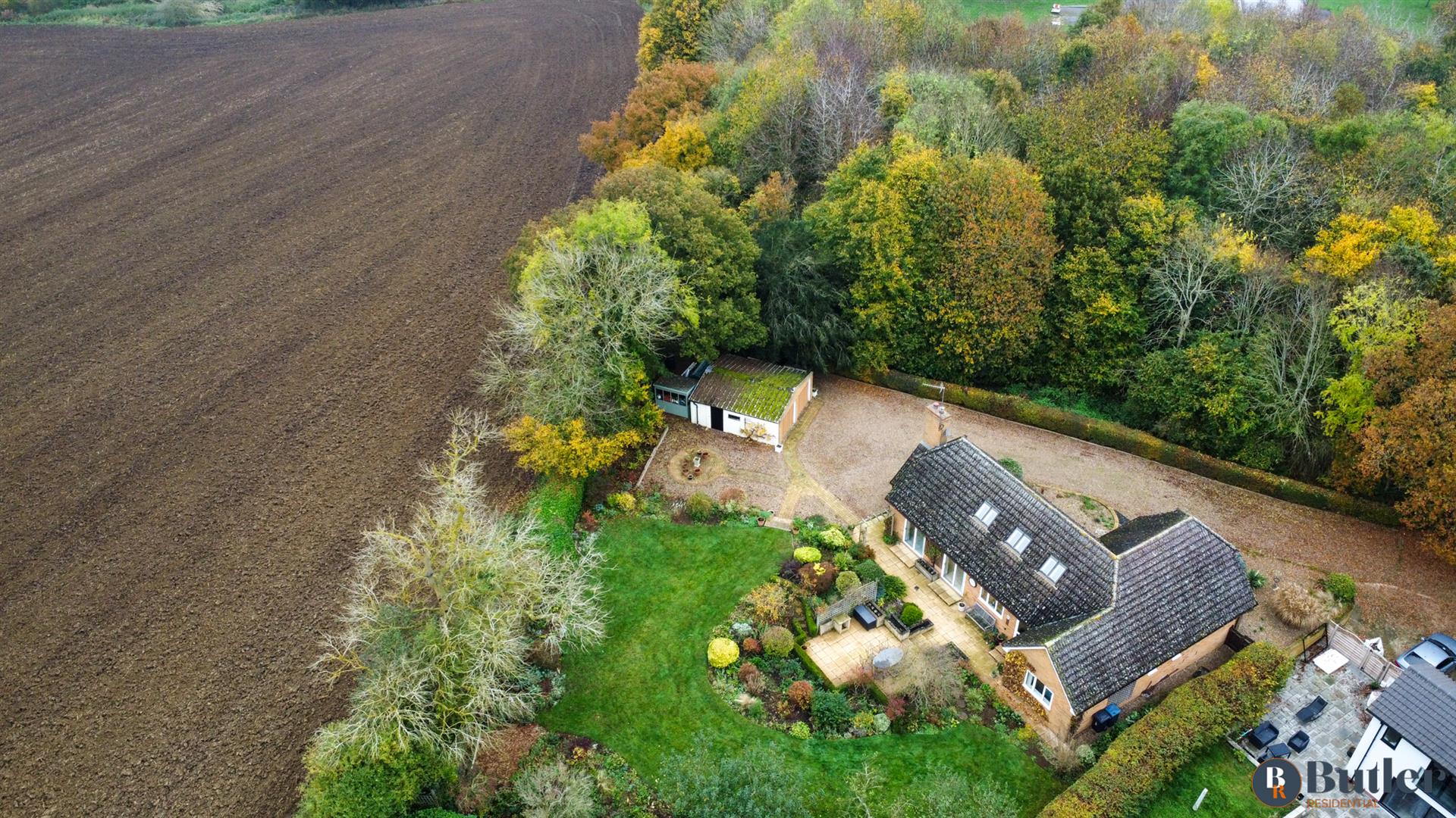 4 bed detached house for sale in Frogmore Hill, Hertford  - Property Image 94