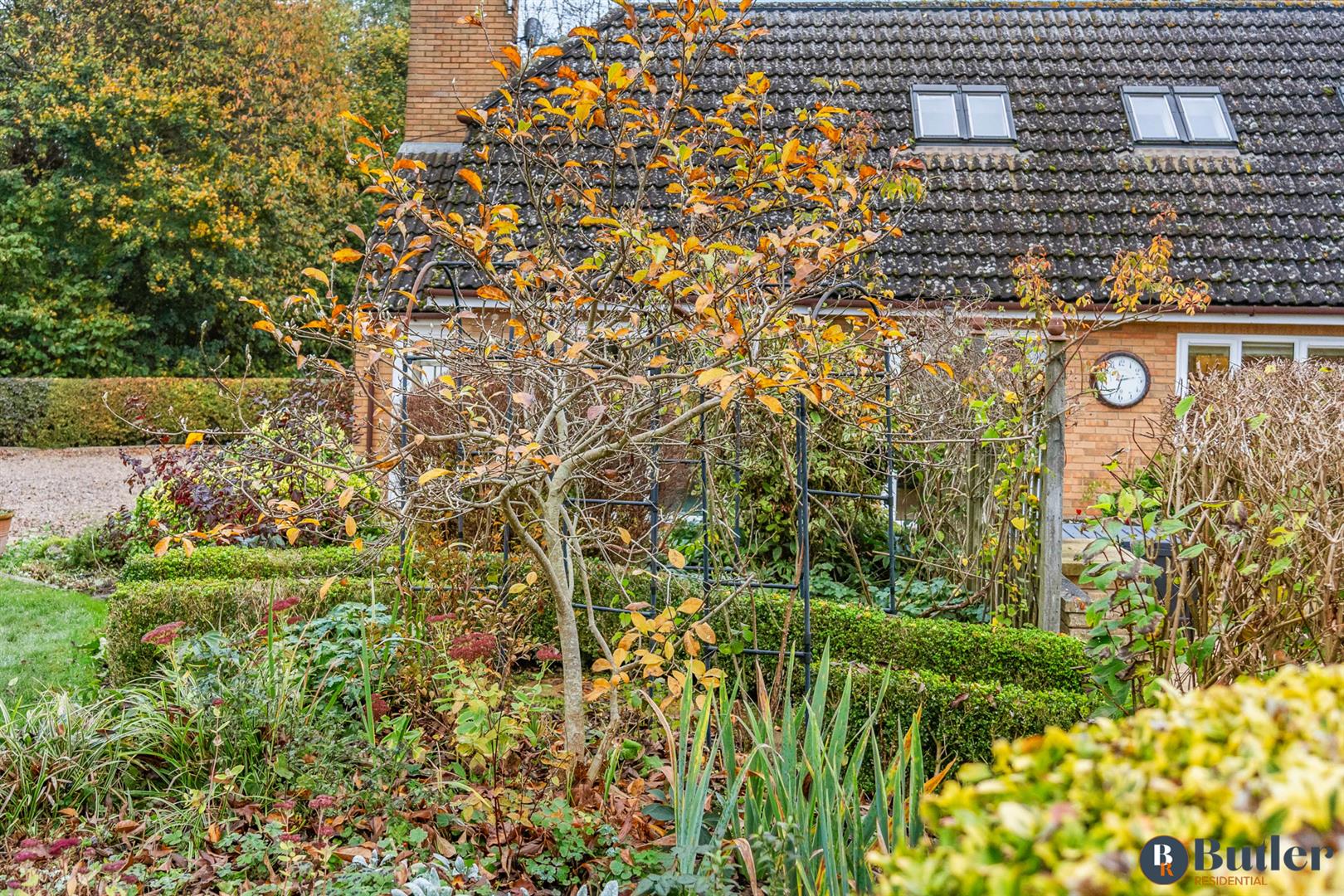 4 bed detached house for sale in Frogmore Hill, Hertford  - Property Image 86