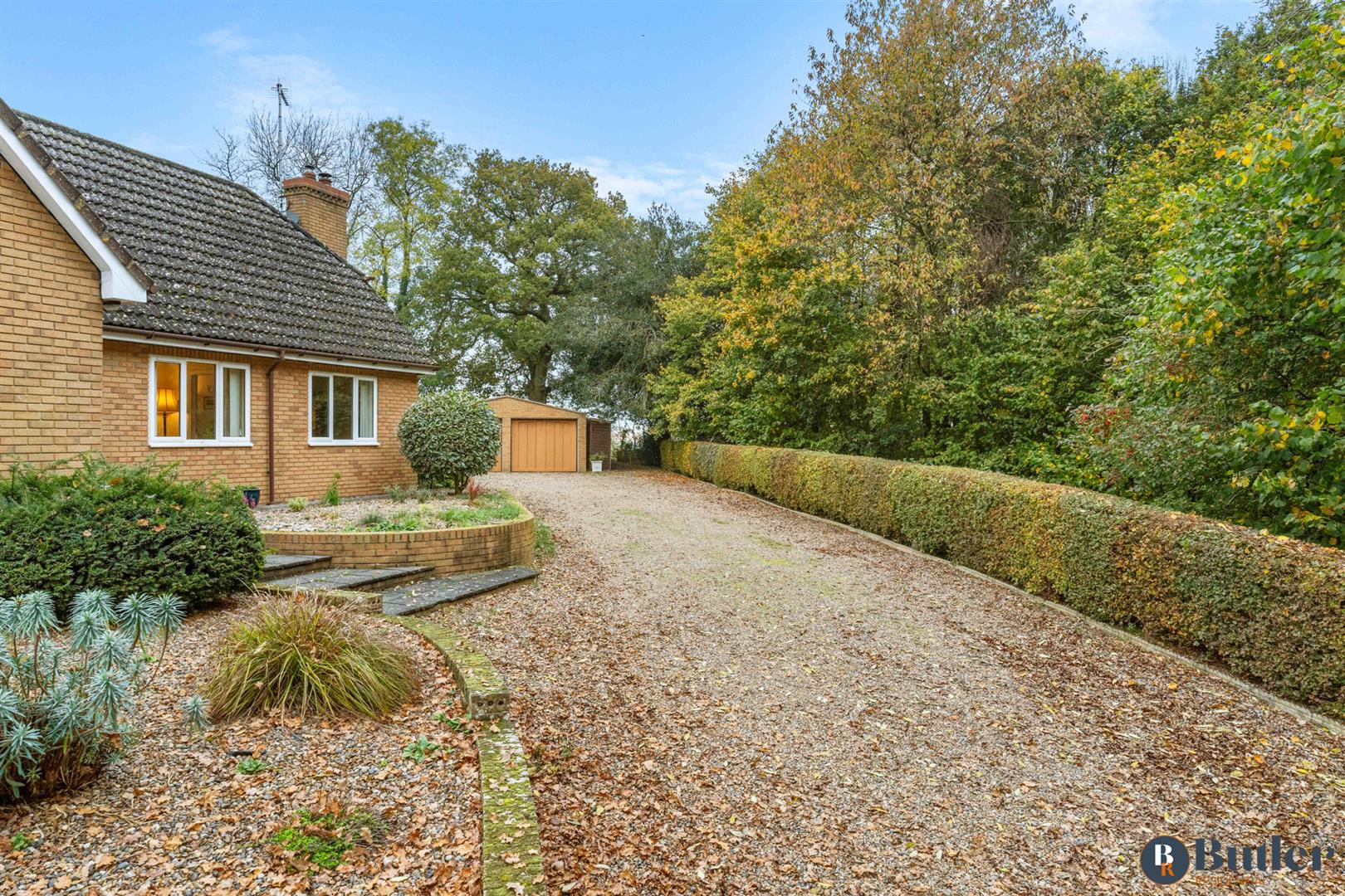 4 bed detached house for sale in Frogmore Hill, Hertford  - Property Image 92