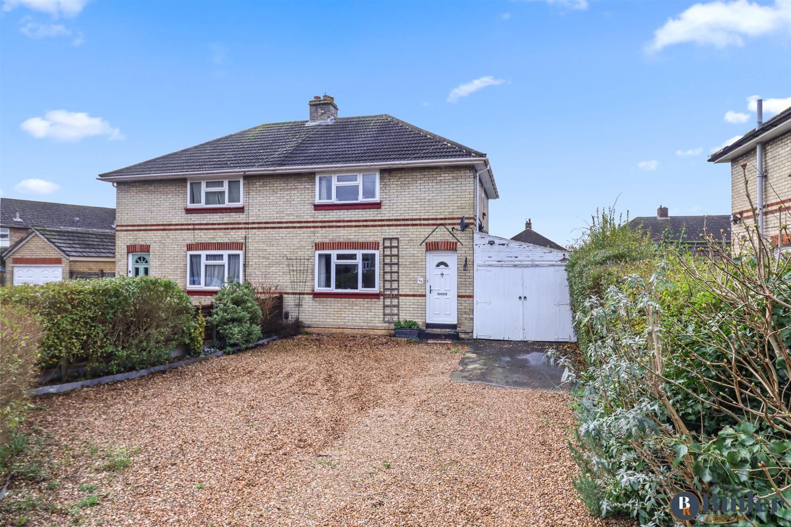 3 bed semi-detached house for sale in Queens Road, Sandy  - Property Image 1