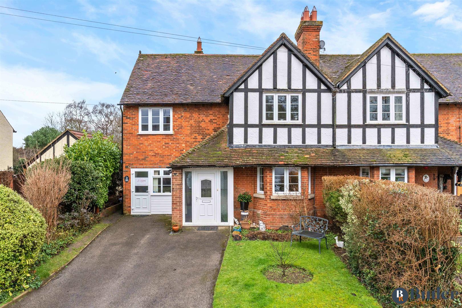 3 bed semi-detached house for sale in Aston End Road, Stevenage  - Property Image 1