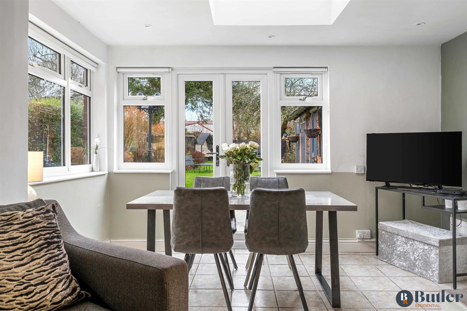 3 bed semi-detached house for sale in Aston End Road, Stevenage 10