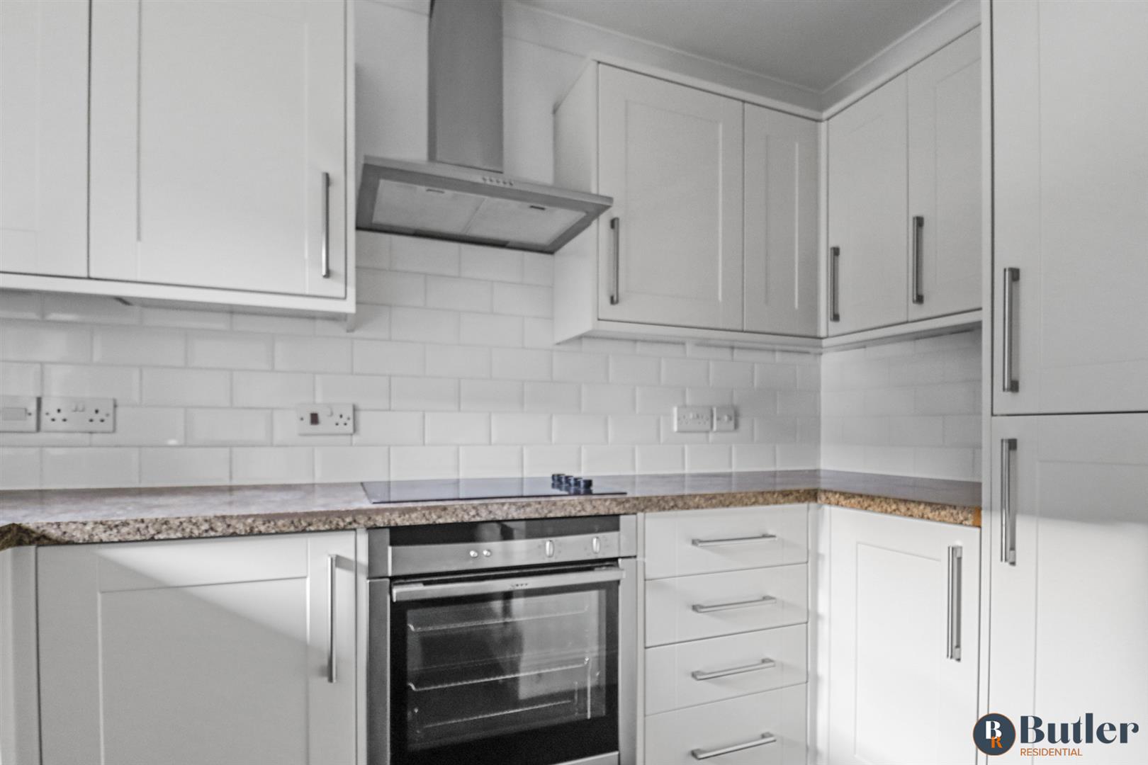 2 bed retirement property for sale in The Mews, Letchworth Garden City 7