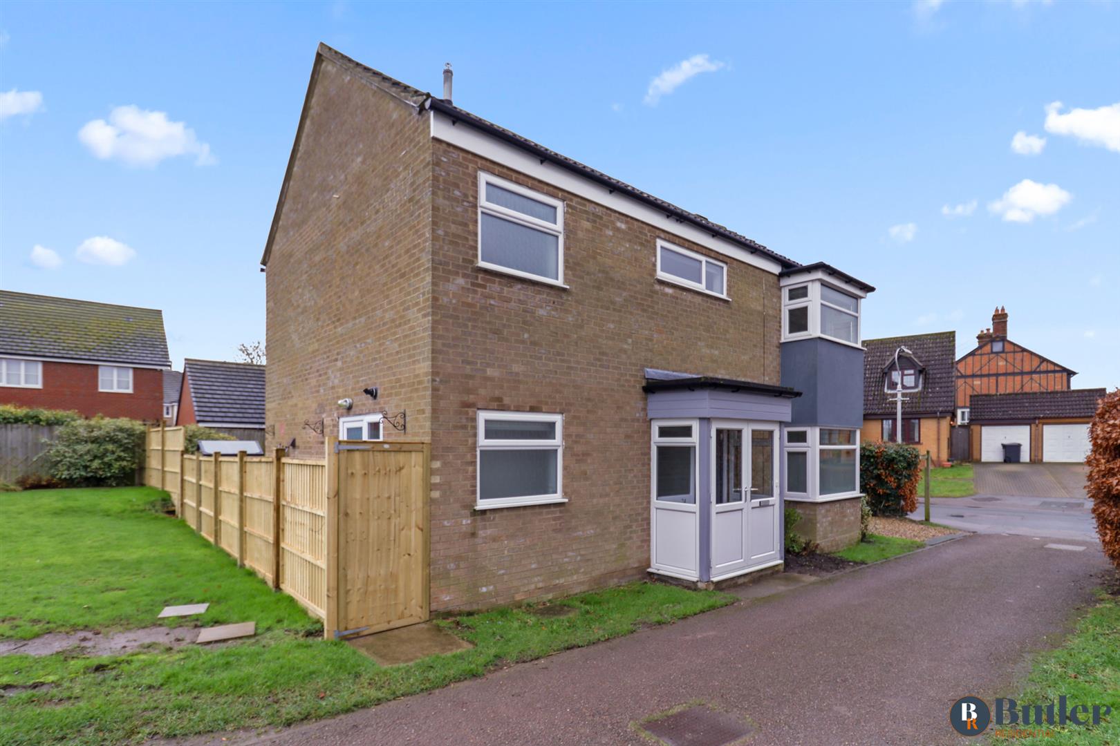 3 bed detached house for sale in Rook Tree Lane, Hitchin  - Property Image 1