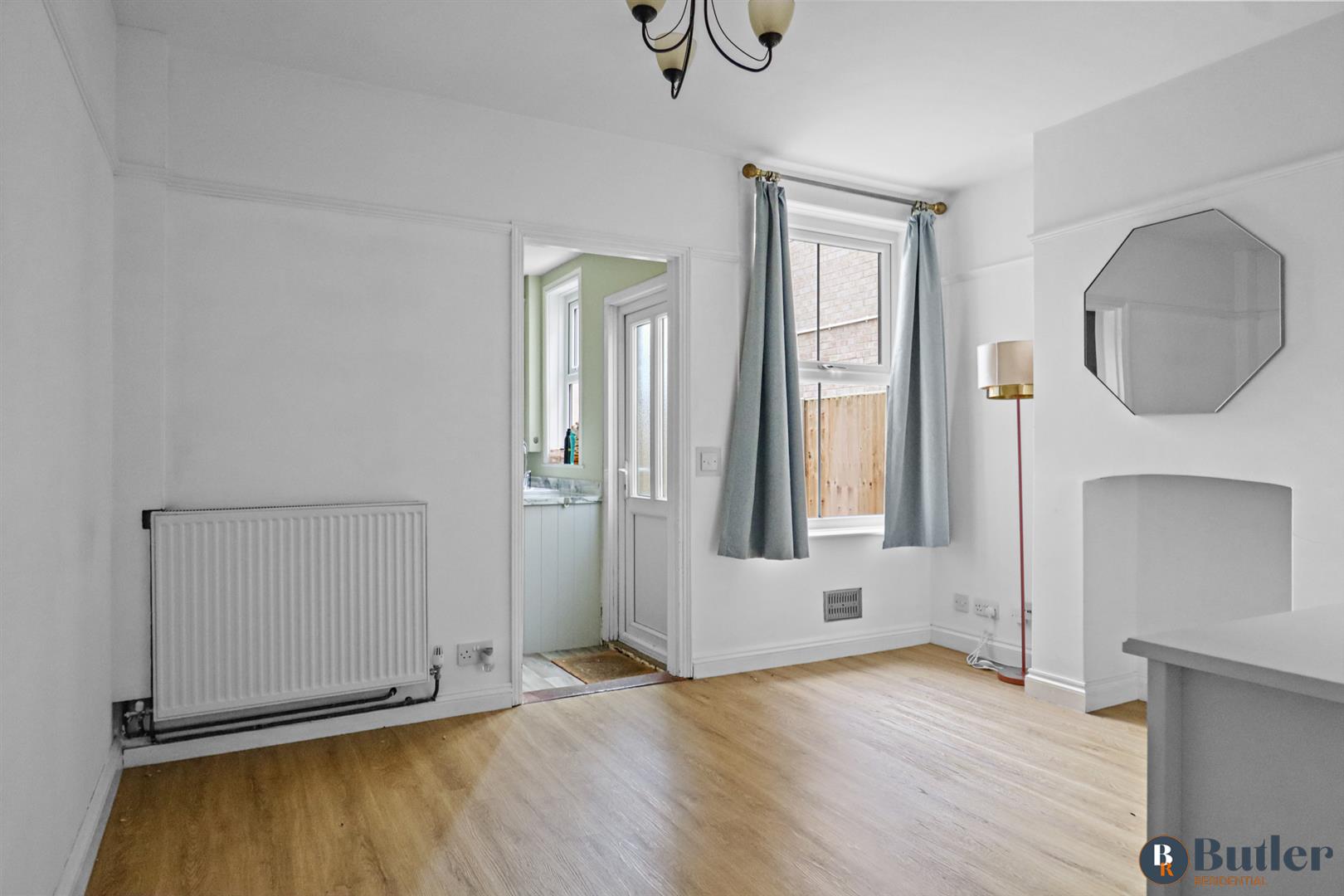 2 bed end of terrace house for sale in Longfield Road, Sandy 9