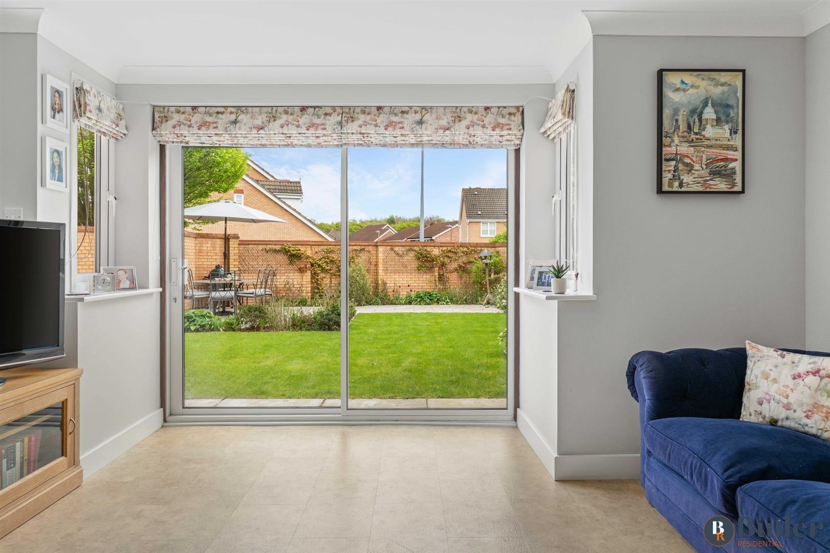 4 bed detached house for sale in Minerva Close, Stevenage  - Property Image 7