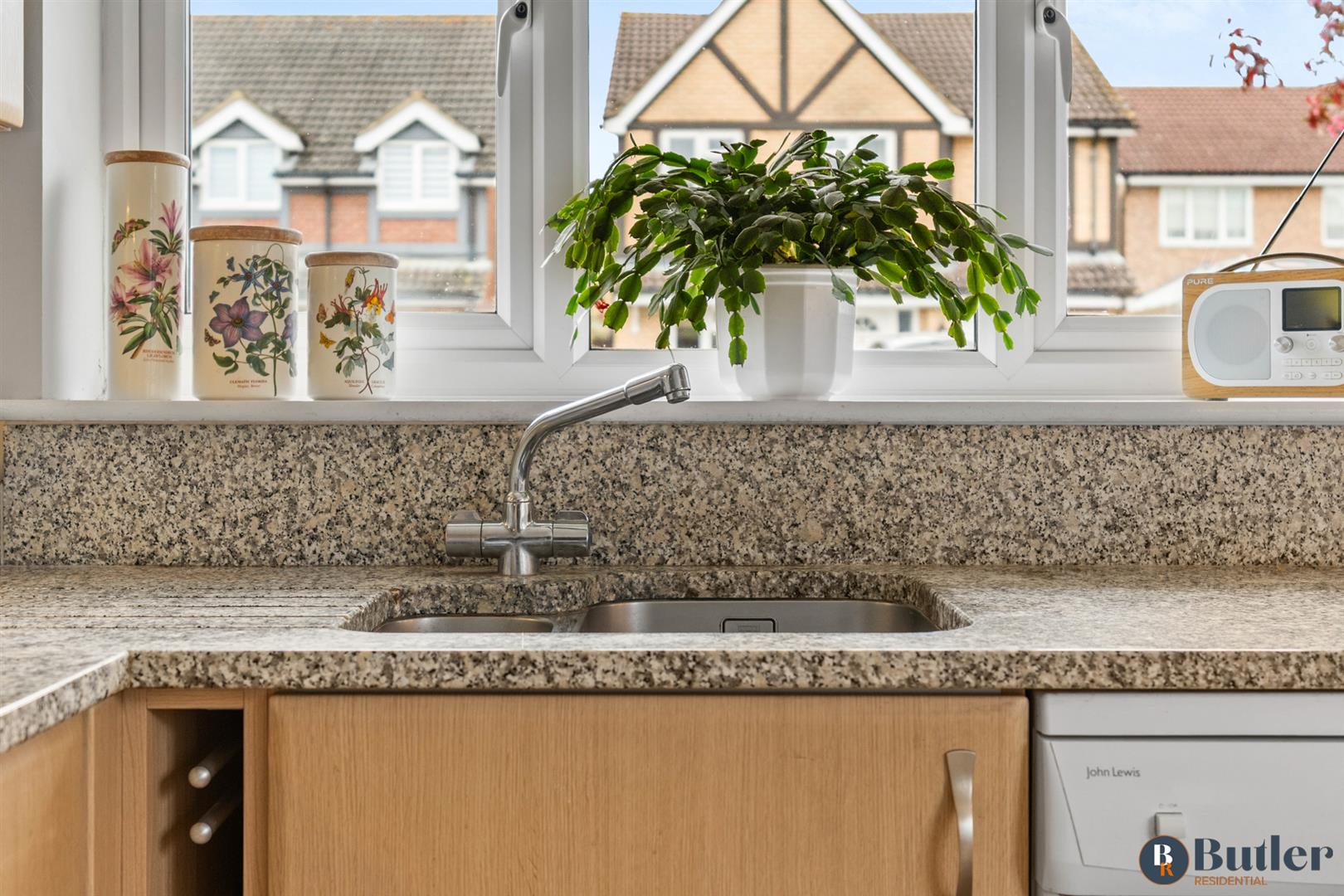 4 bed detached house for sale in Minerva Close, Stevenage 16