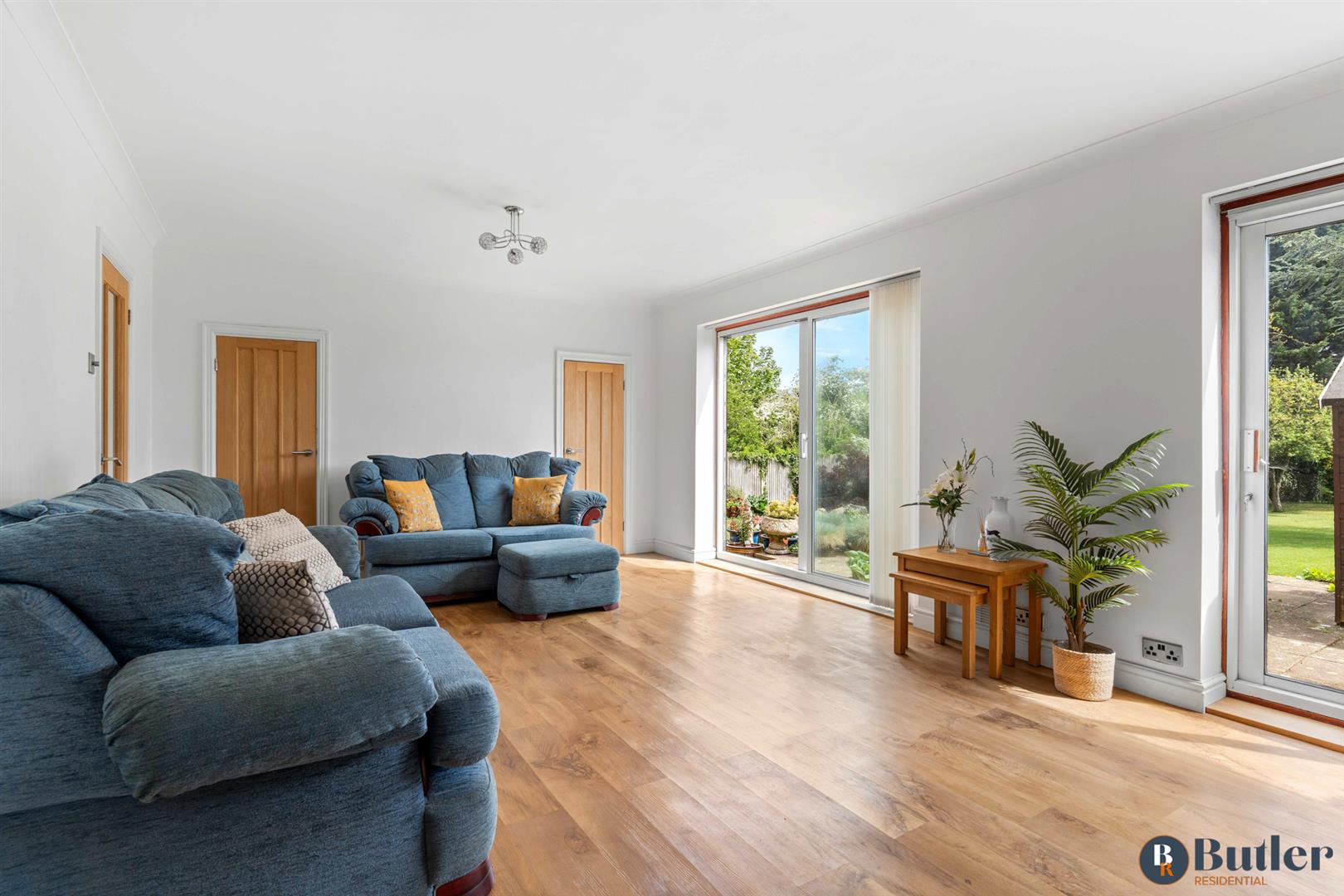 3 bed semi-detached house for sale in Stringers Lane, Aston  - Property Image 2