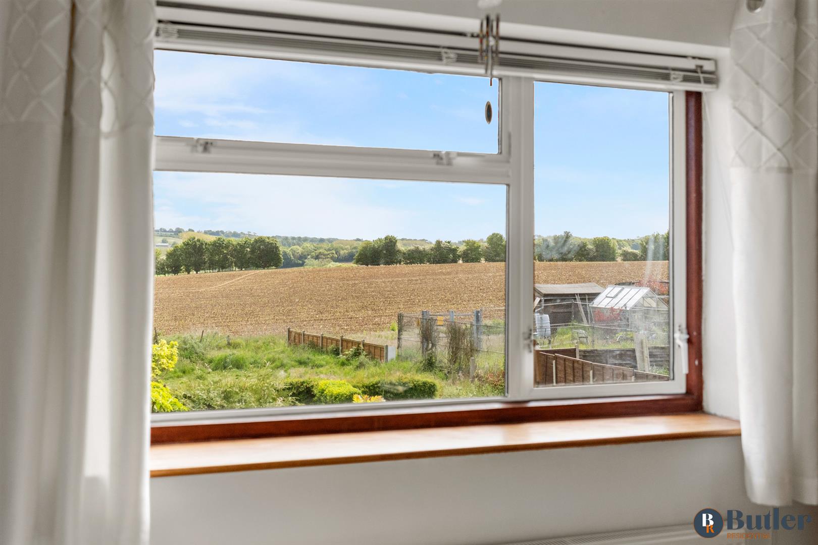 3 bed semi-detached house for sale in Stringers Lane, Aston  - Property Image 28
