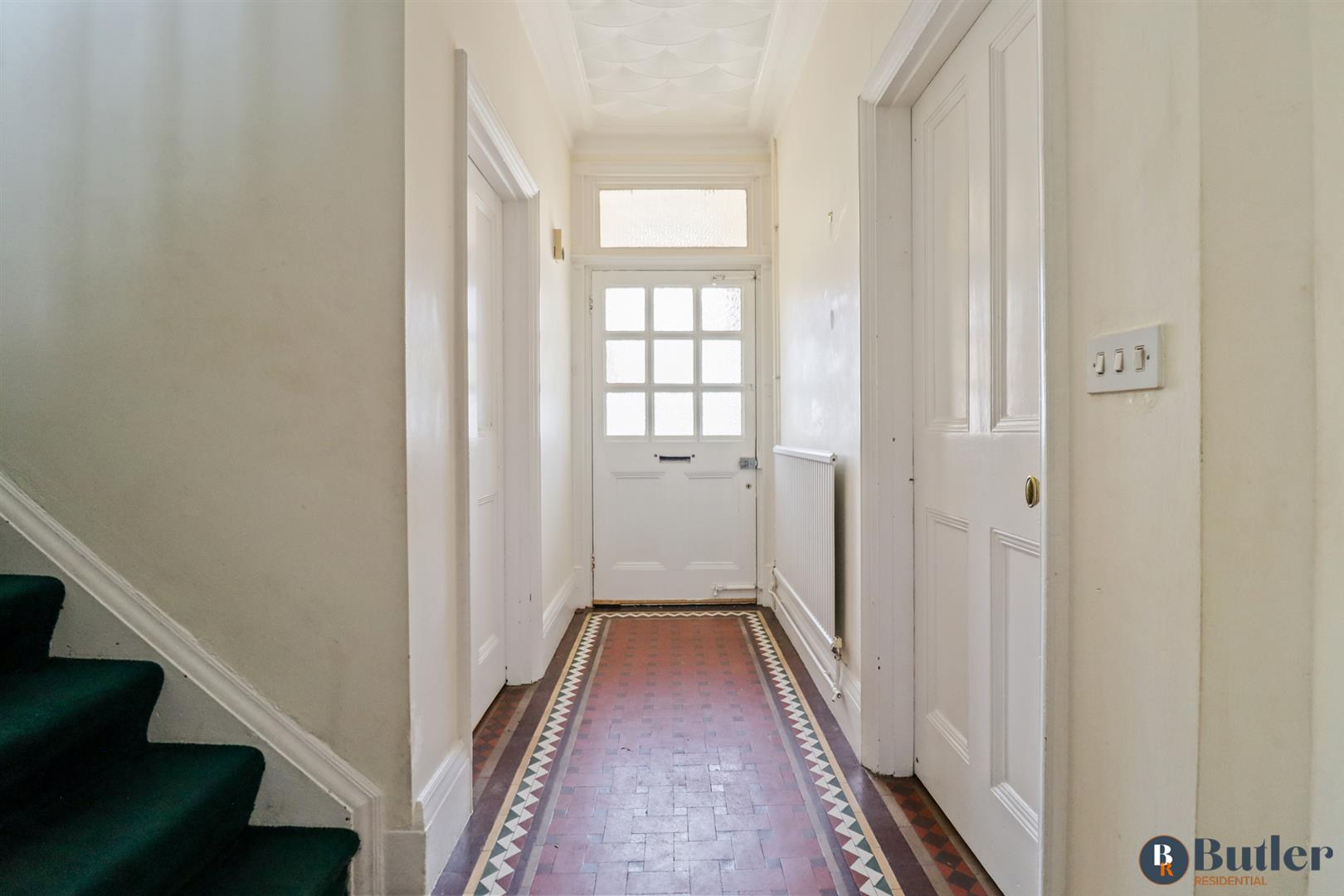 4 bed semi-detached house for sale in Shaftesbury Avenue, Bedford 2