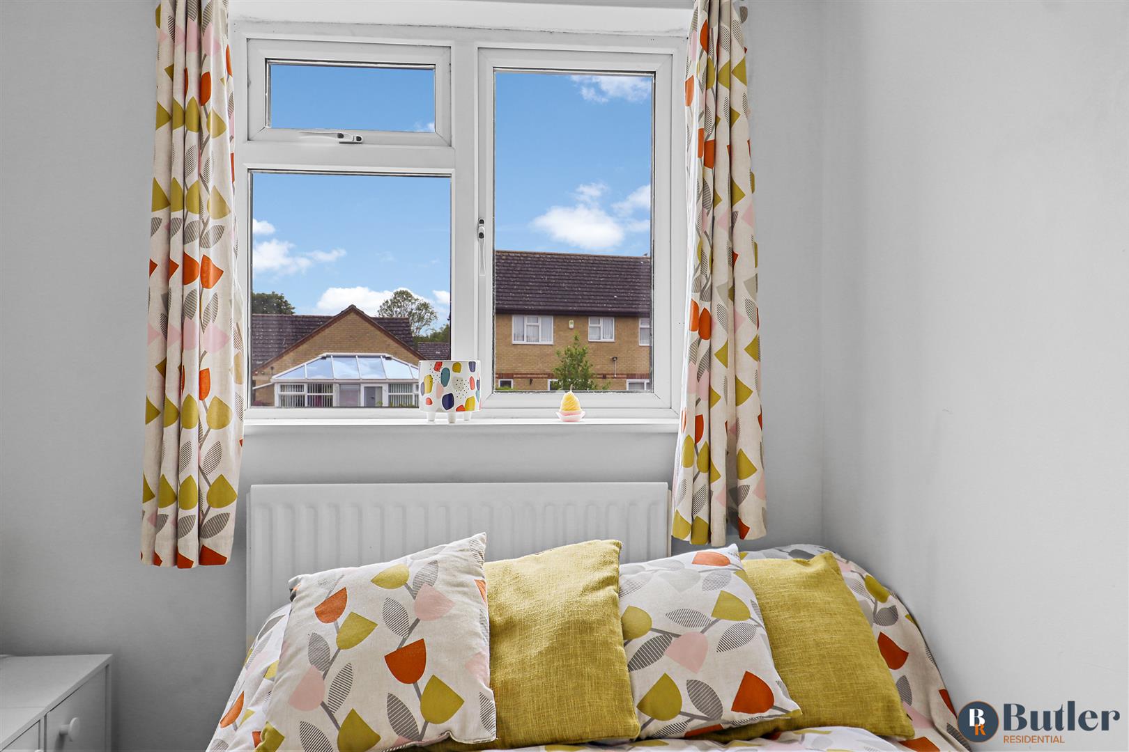 2 bed terraced house for sale in Common Road, Hitchin 13