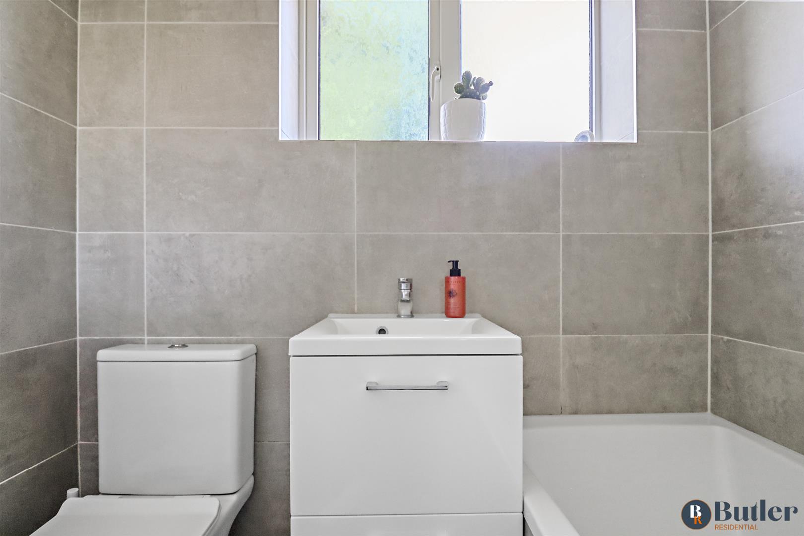 3 bed semi-detached house for sale in Mullway, Letchworth Garden City 23