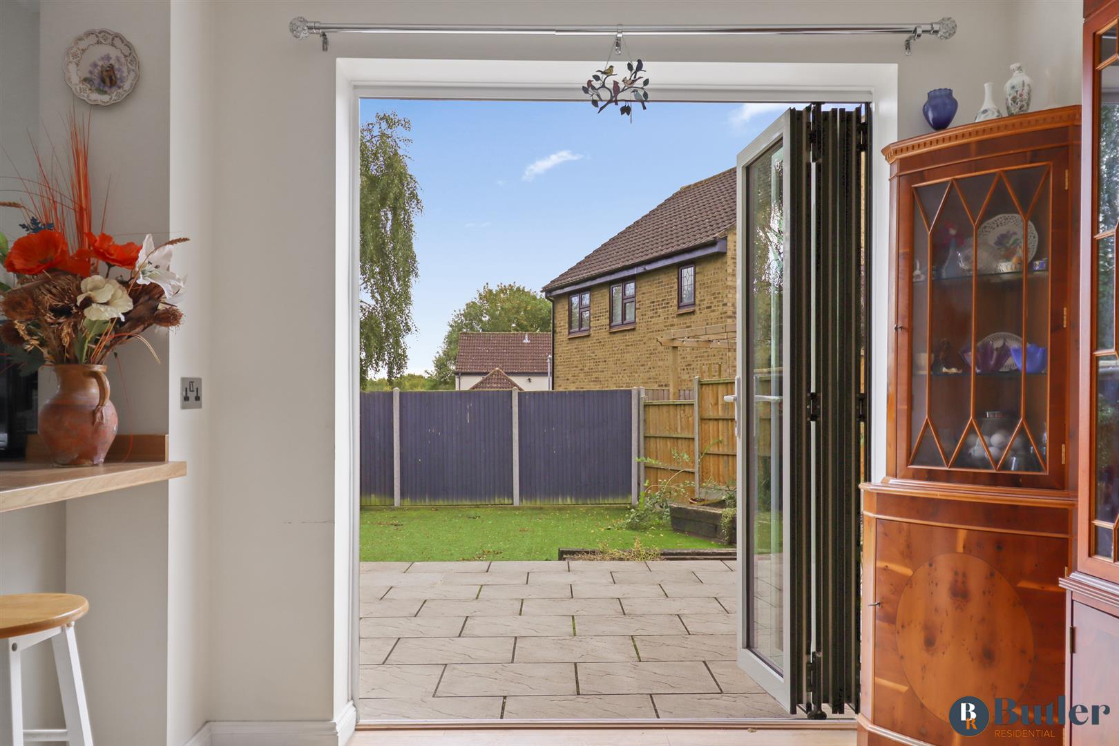 4 bed detached house for sale in Chalkdown, Stevenage 25