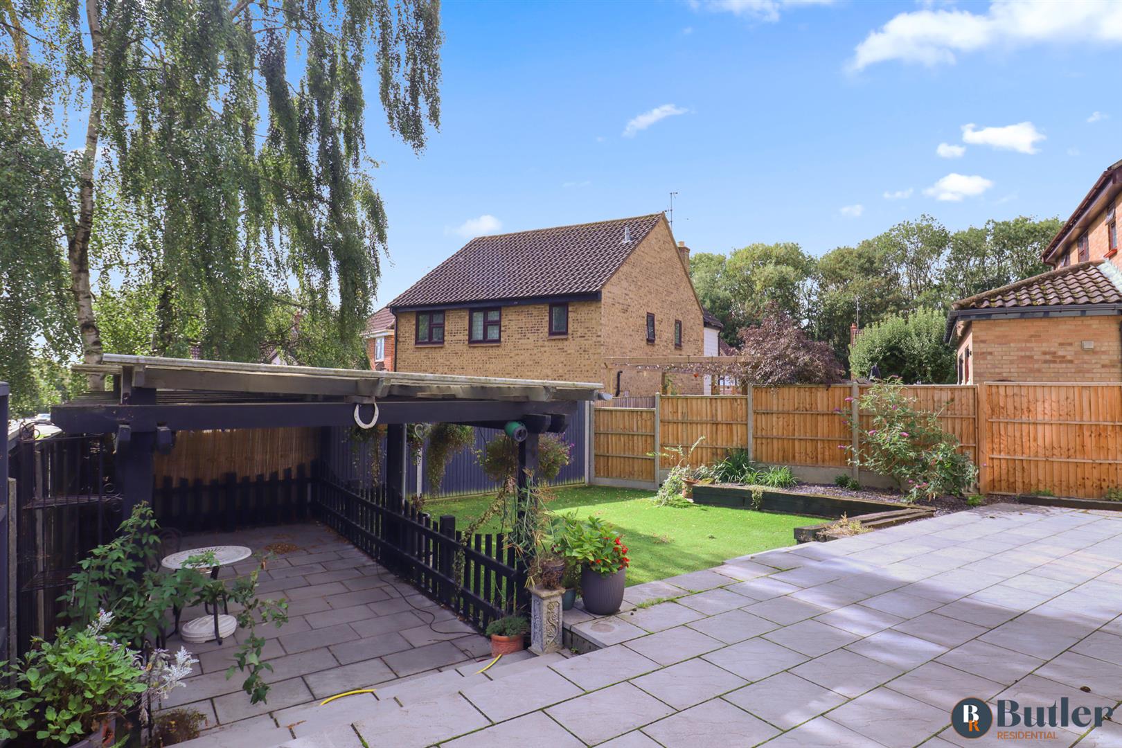 4 bed detached house for sale in Chalkdown, Stevenage  - Property Image 46