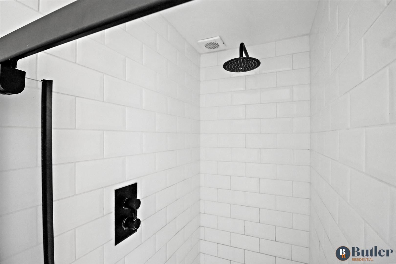 4 bed detached house for sale in Chalkdown, Stevenage 28