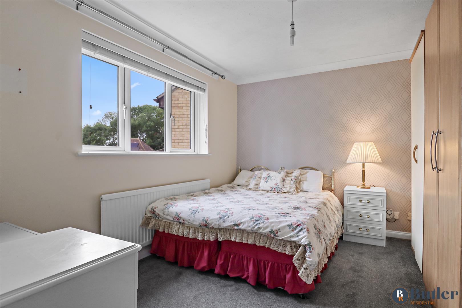 4 bed detached house for sale in Chalkdown, Stevenage 26