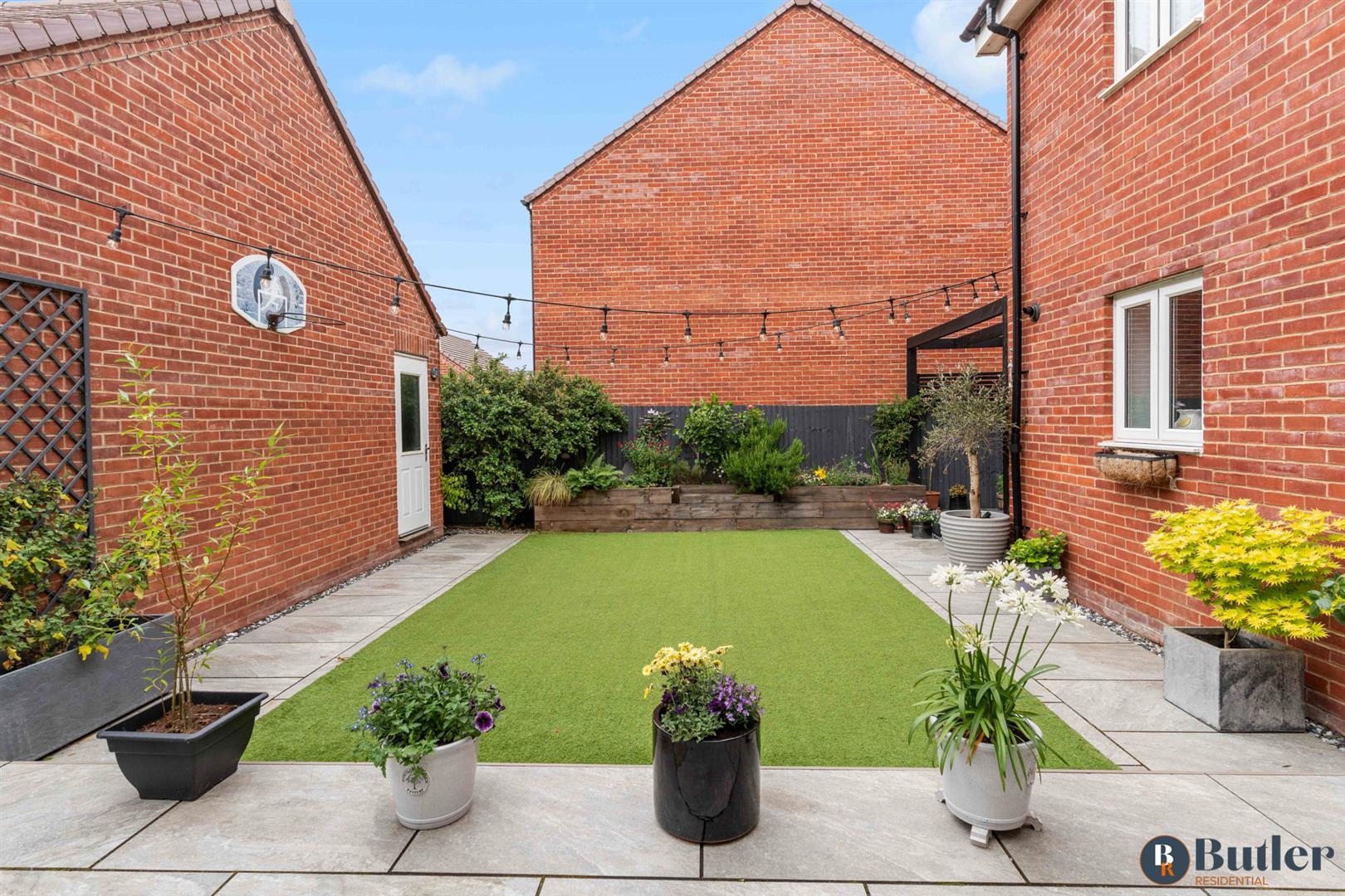 4 bed detached house for sale in Hunt Road, Biggleswade  - Property Image 48