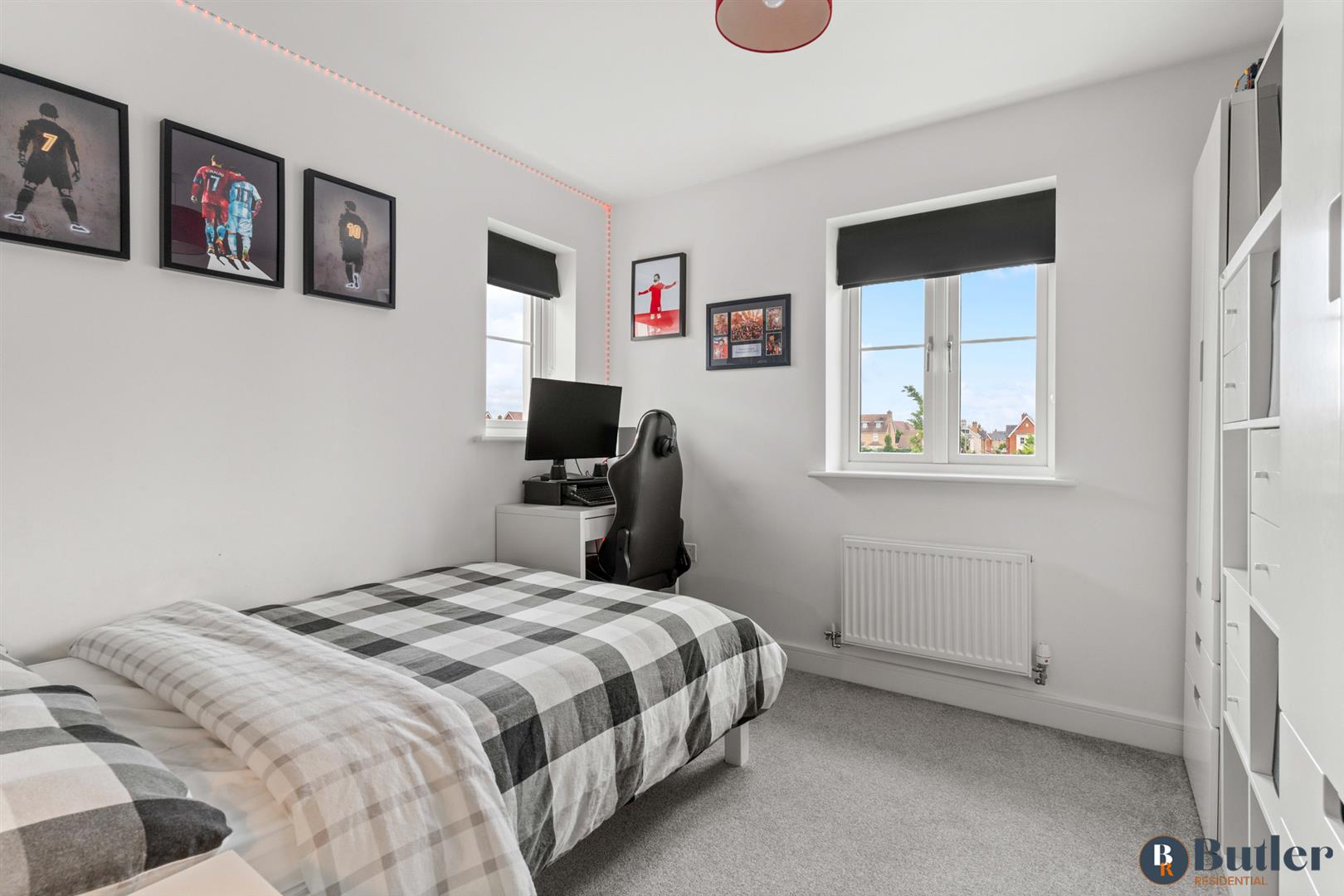 4 bed detached house for sale in Hunt Road, Biggleswade  - Property Image 37