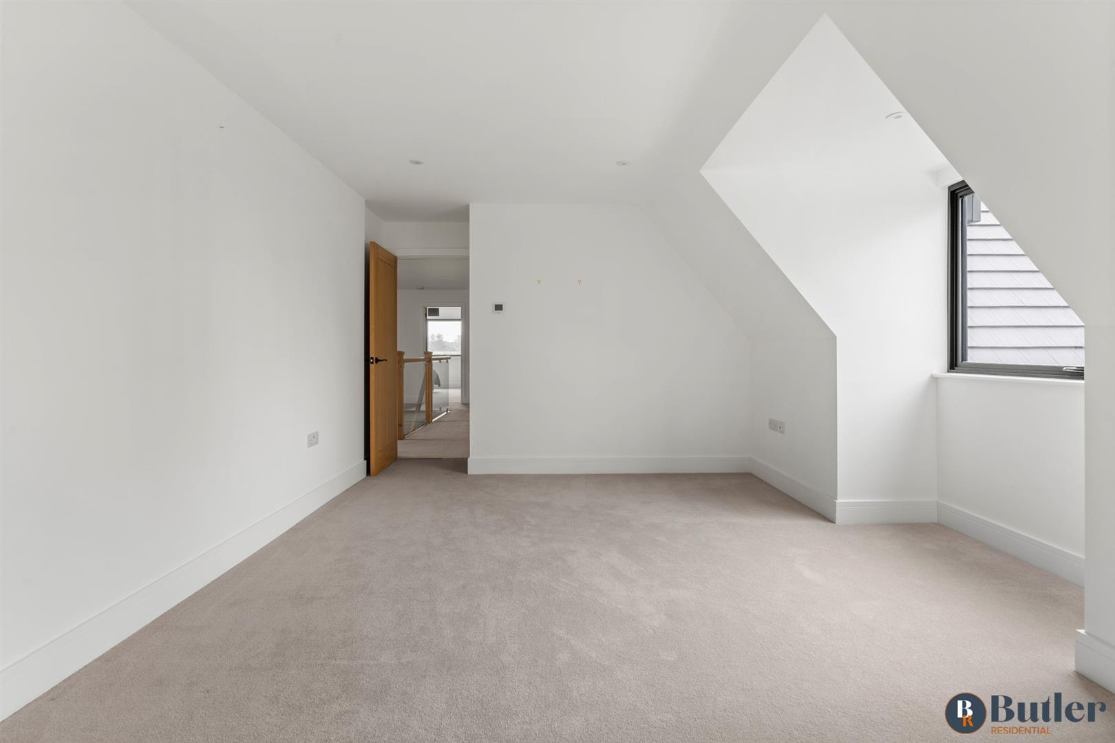 5 bed detached house for sale in Wintringham, St. Neots  - Property Image 72