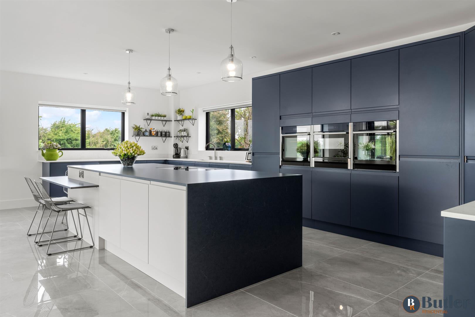 5 bed detached house for sale in Wintringham, St. Neots  - Property Image 9