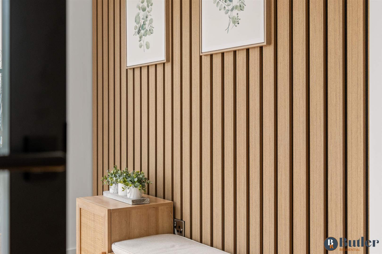 5 bed detached house for sale in Wintringham, St. Neots 3