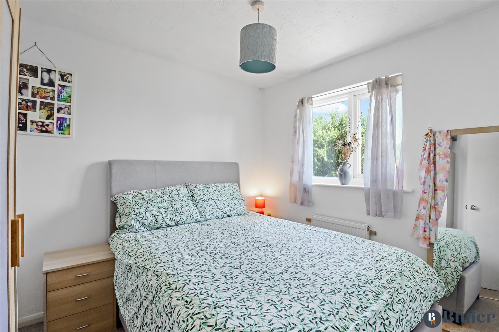 3 bed house for sale in Church Field, Ware 13