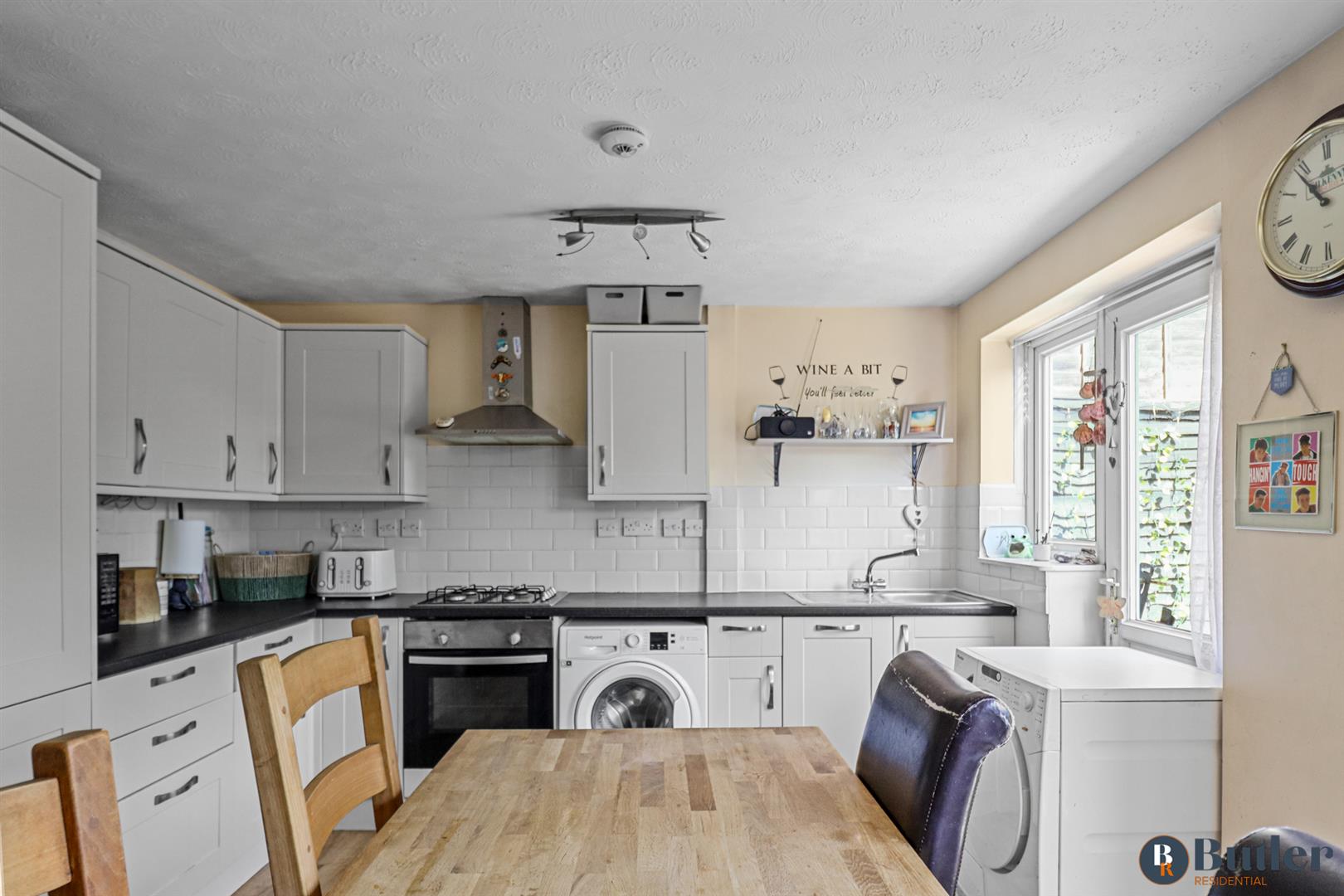 3 bed house for sale in Church Field, Ware 10