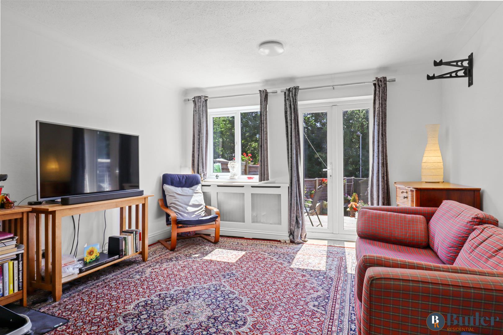 2 bed house for sale in Wheatsheaf Drive, Ware  - Property Image 5