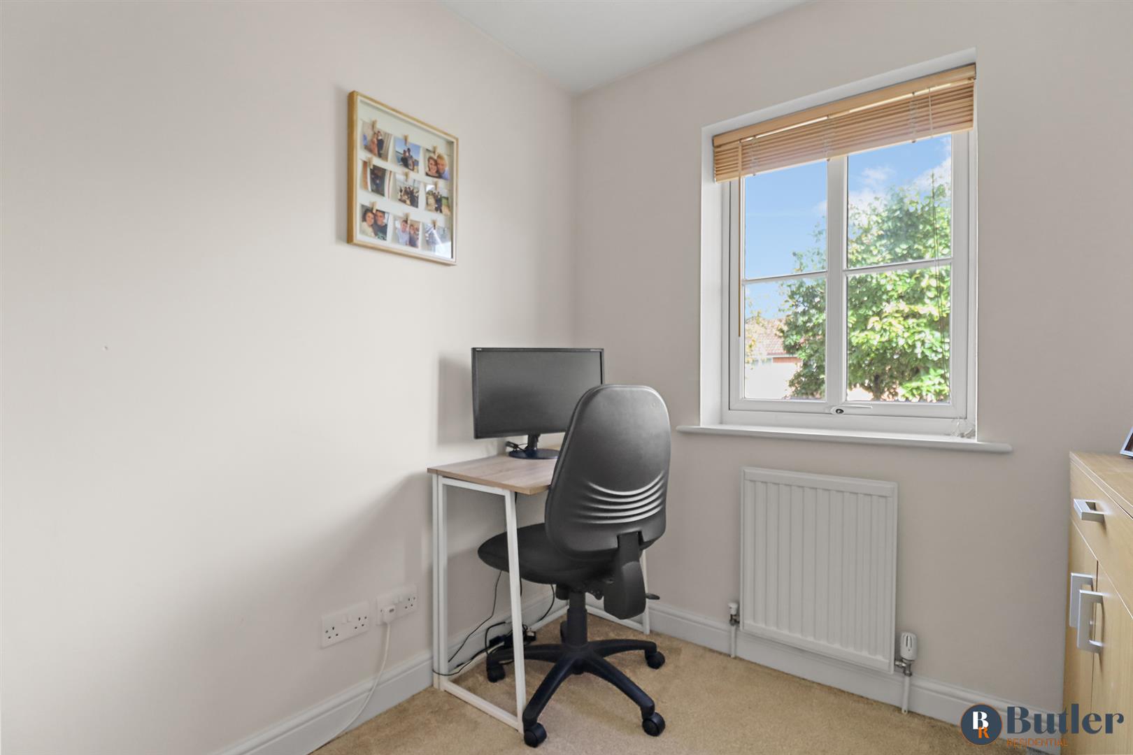 3 bed end of terrace house for sale in Morecambe Close, Stevenage 17