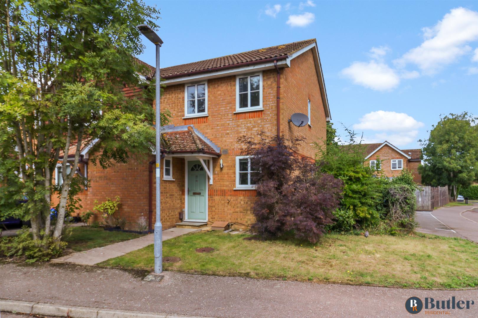 3 bed end of terrace house for sale in Morecambe Close, Stevenage, SG1