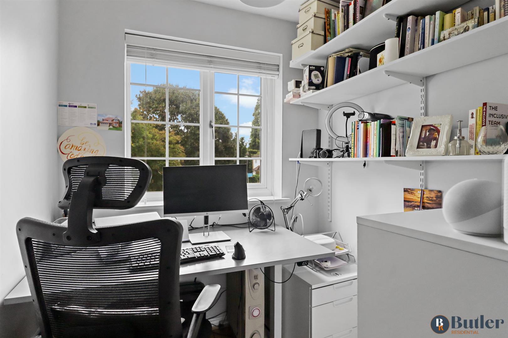 3 bed end of terrace house for sale in Chagny Close, Letchworth Garden City 19