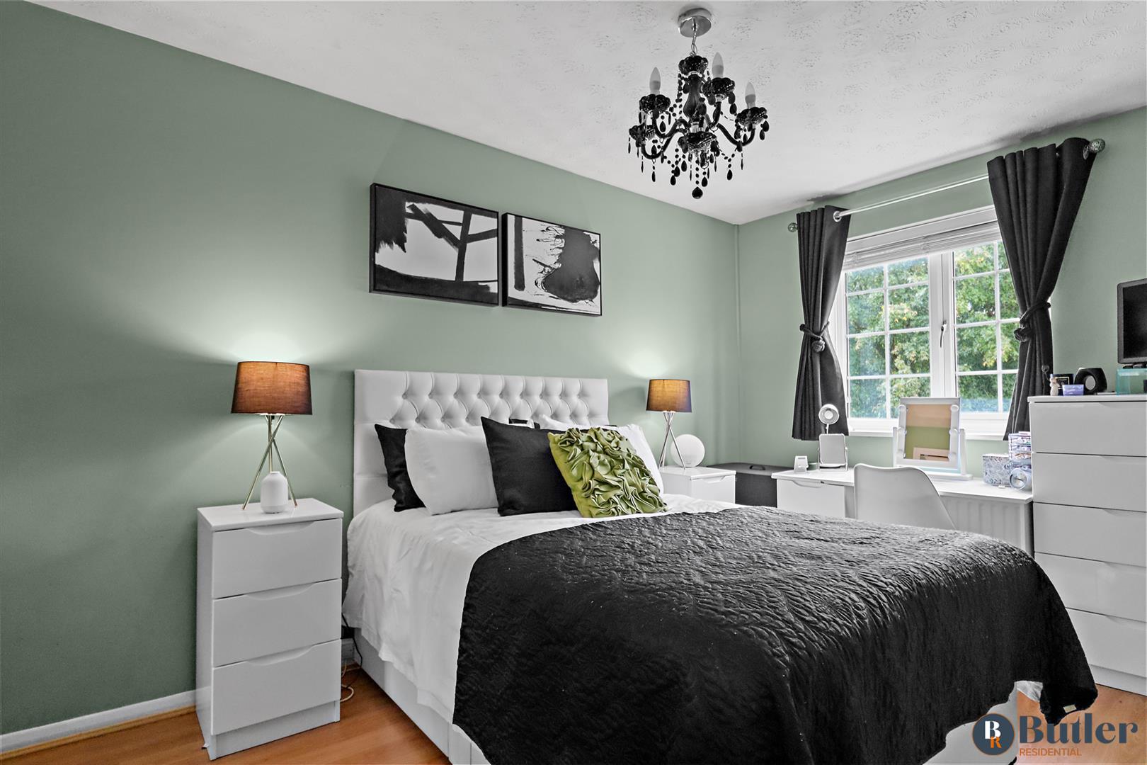 3 bed end of terrace house for sale in Chagny Close, Letchworth Garden City  - Property Image 16