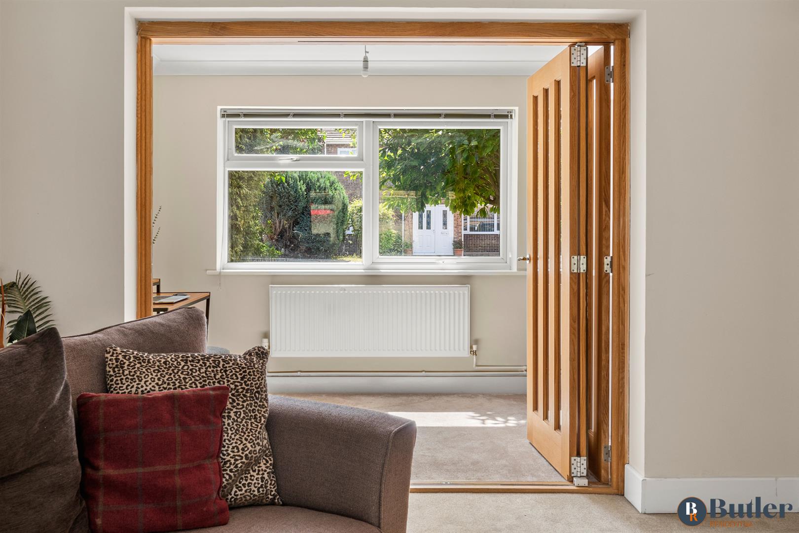 5 bed detached house for sale in Springfield Close, St. Neots  - Property Image 8