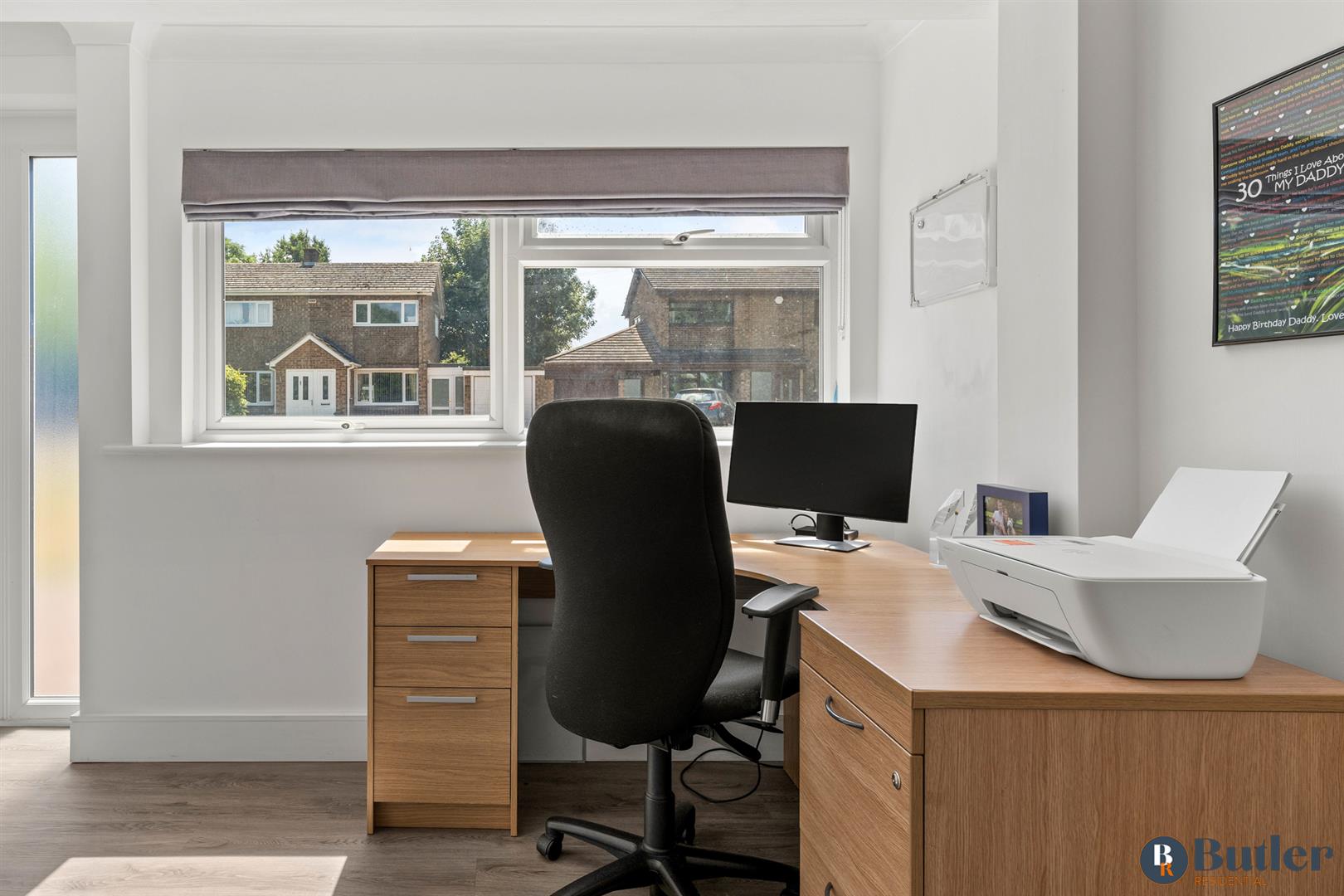 5 bed detached house for sale in Springfield Close, St. Neots  - Property Image 37
