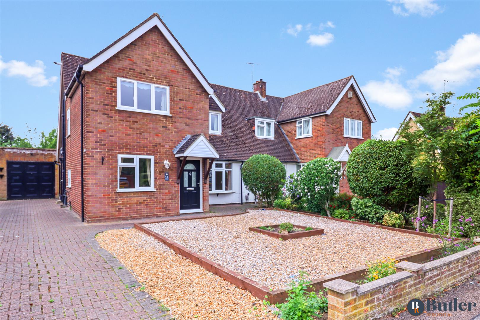 2 bed semi-detached house for sale in Orchard Crescent, Stevenage, SG1