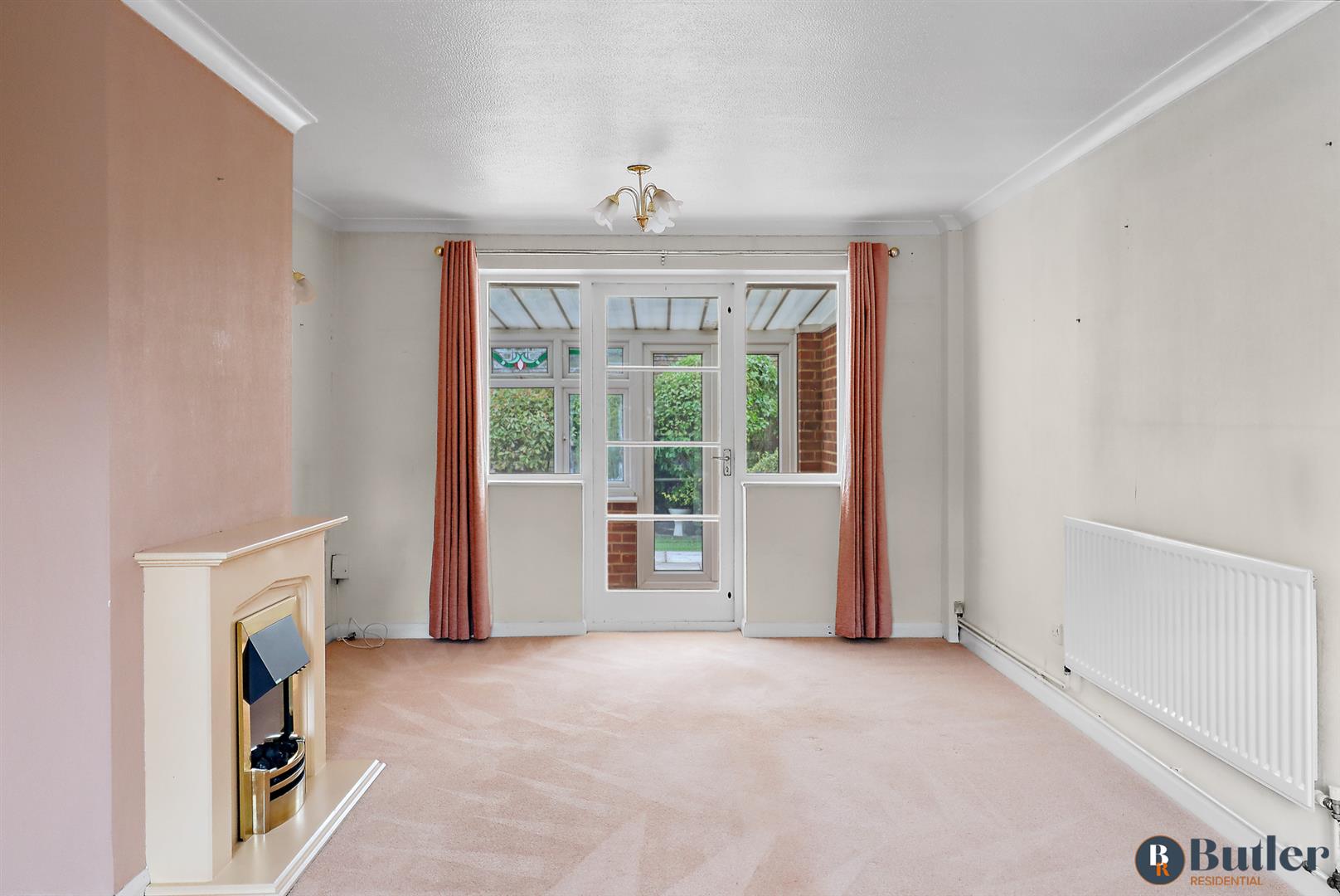 2 bed semi-detached house for sale in Orchard Crescent, Stevenage  - Property Image 6