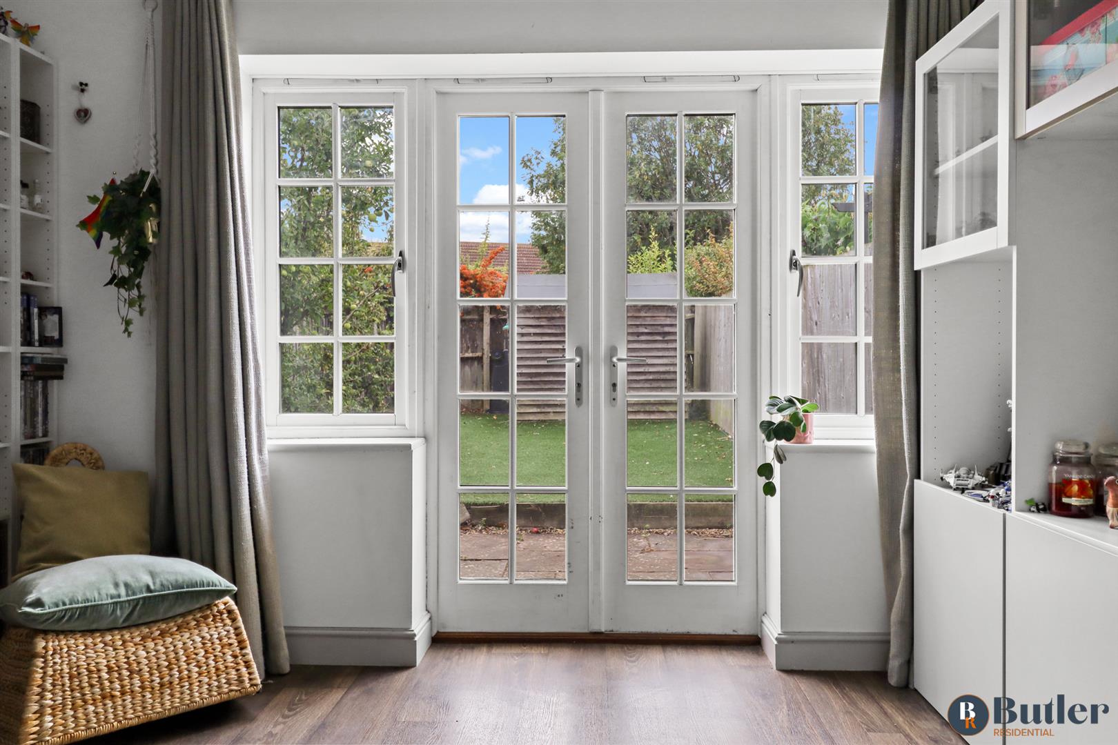 2 bed terraced house for sale in Three Tuns Close, Arlesey 4