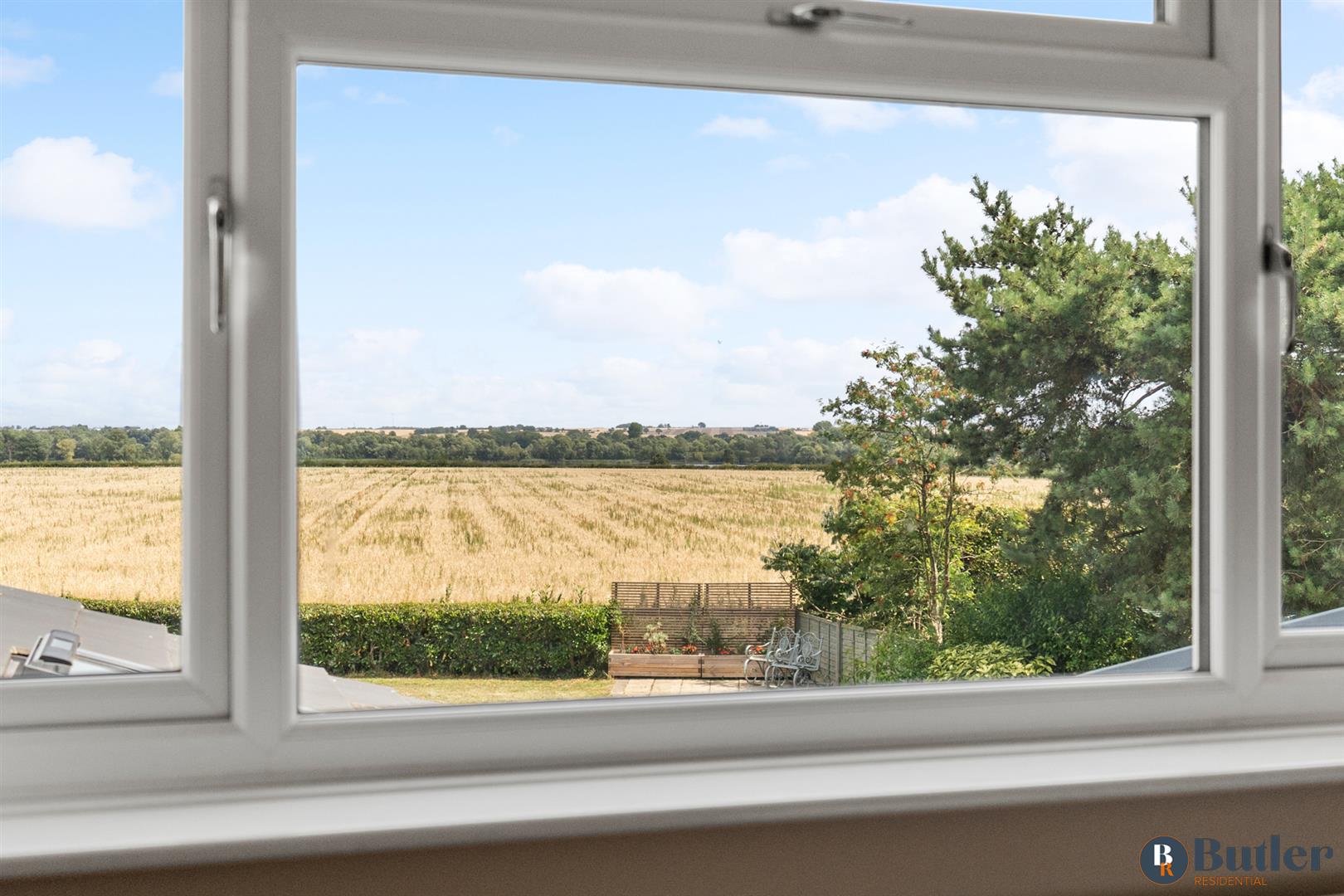 4 bed detached house for sale in Greenway, St. Neots 42