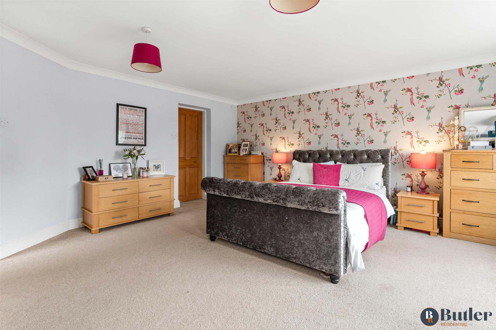 4 bed detached house for sale in Greenway, St. Neots  - Property Image 37