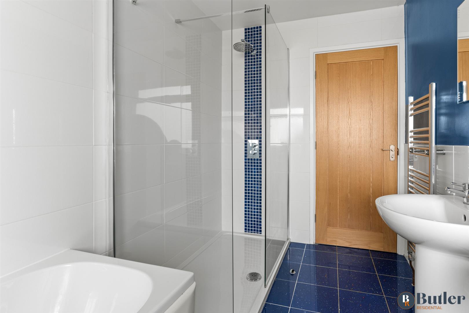 4 bed detached house for sale in Greenway, St. Neots 52