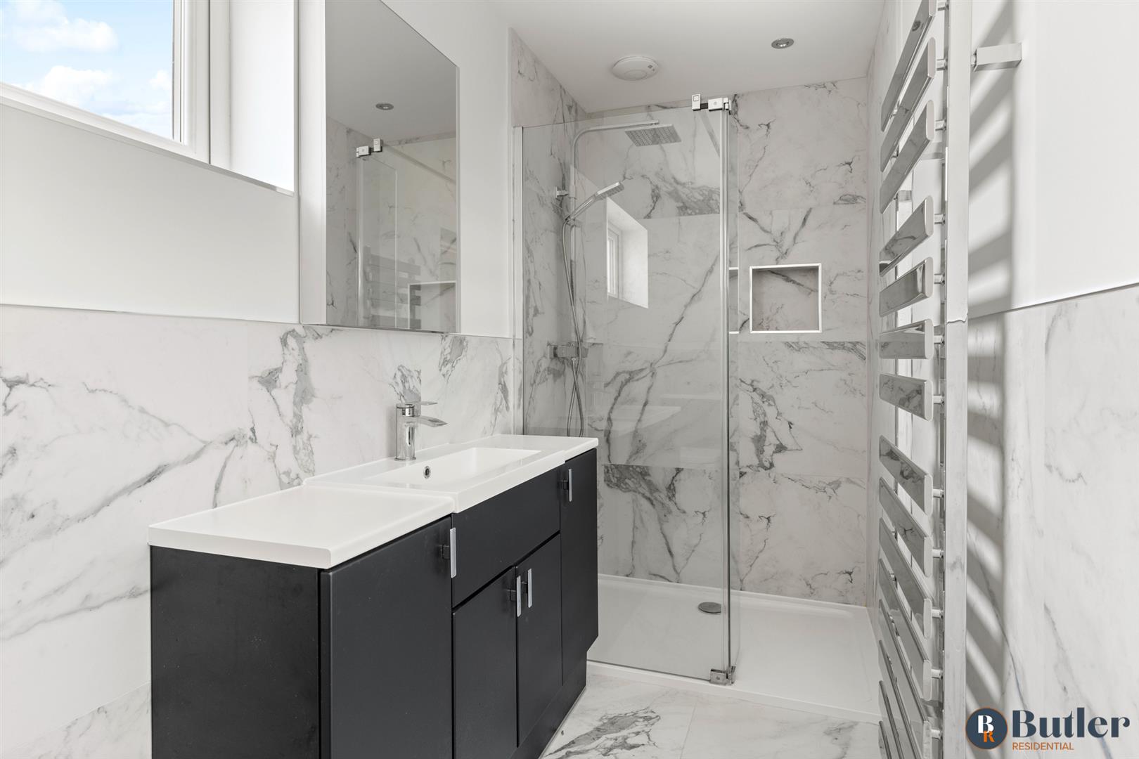 4 bed detached house for sale in Greenway, St. Neots 44